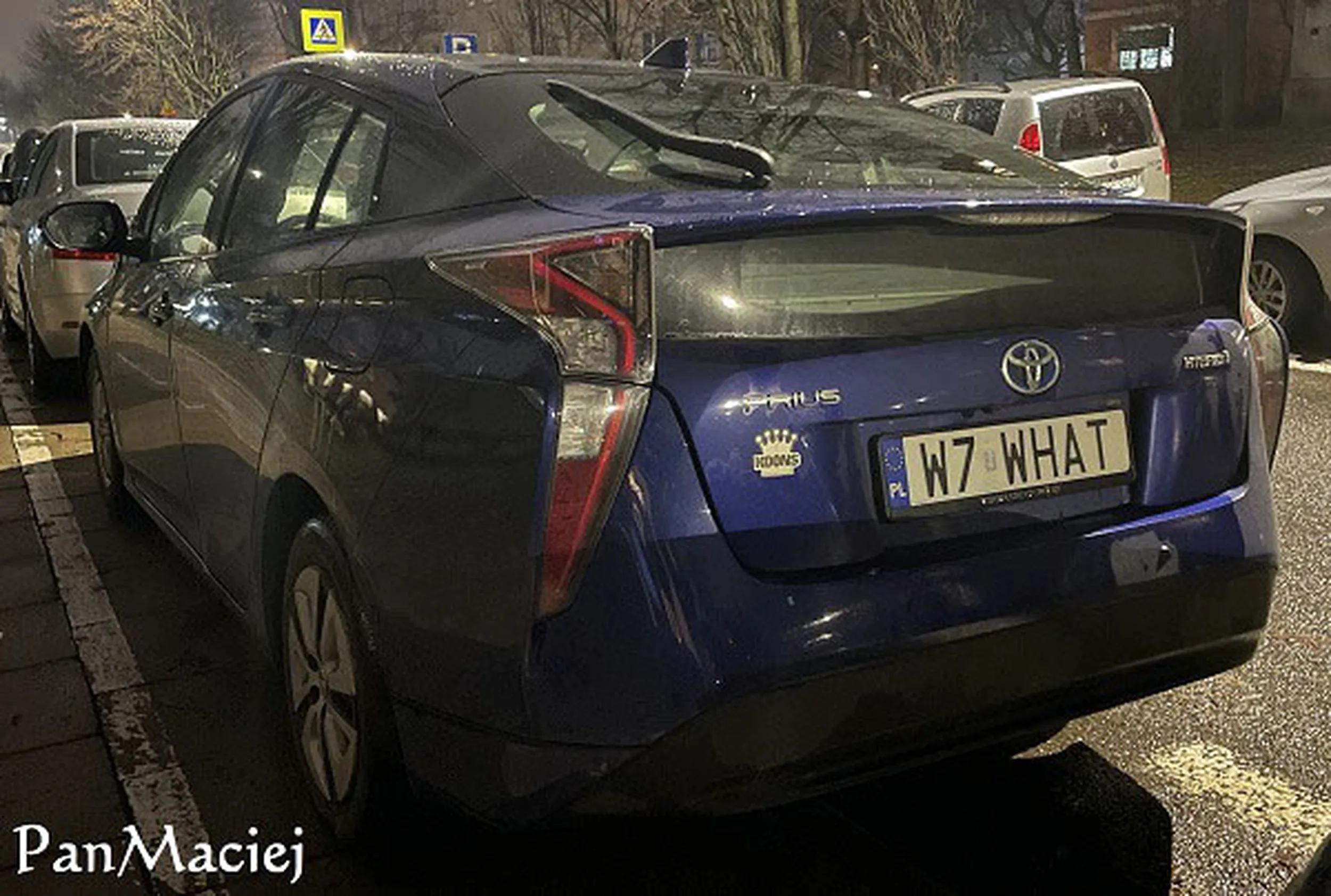 Fajny numer, blacha W7 WHAT