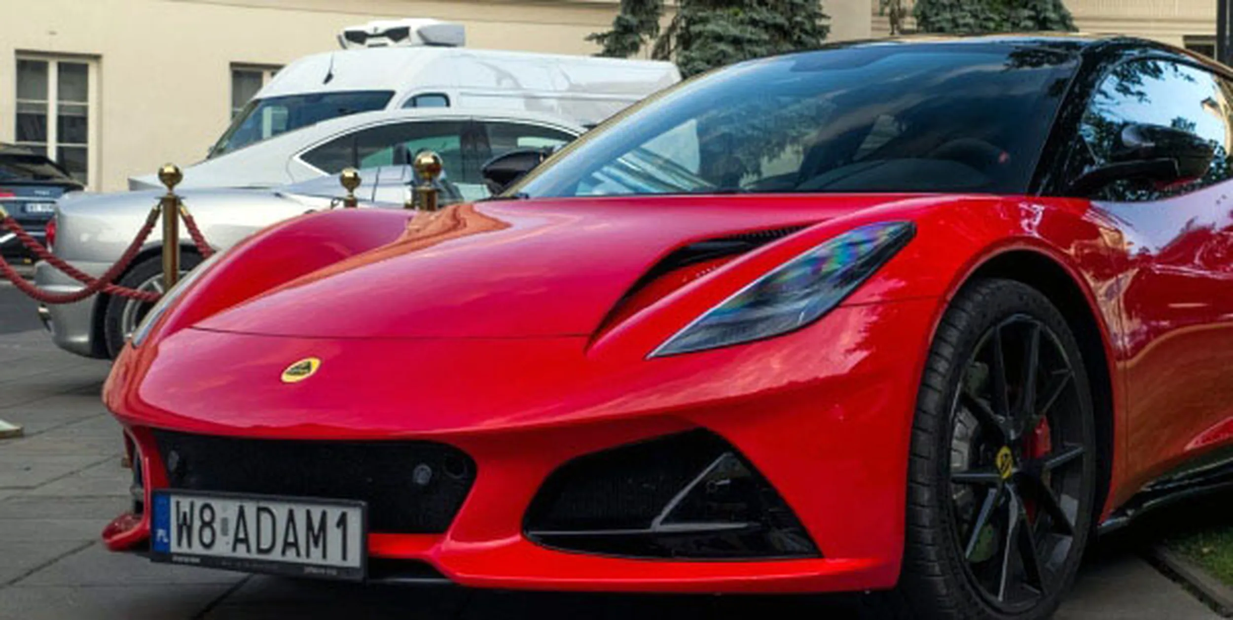 Fajny numer, blacha W8 ADAM1