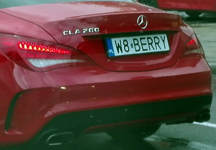 Fajny numer, blacha W8 BERRY