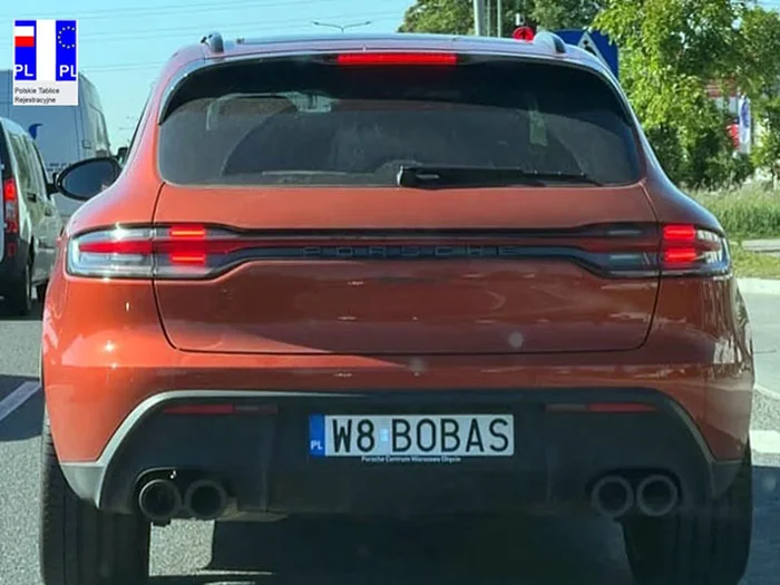 Fajny numer, blacha W8 BOBAS