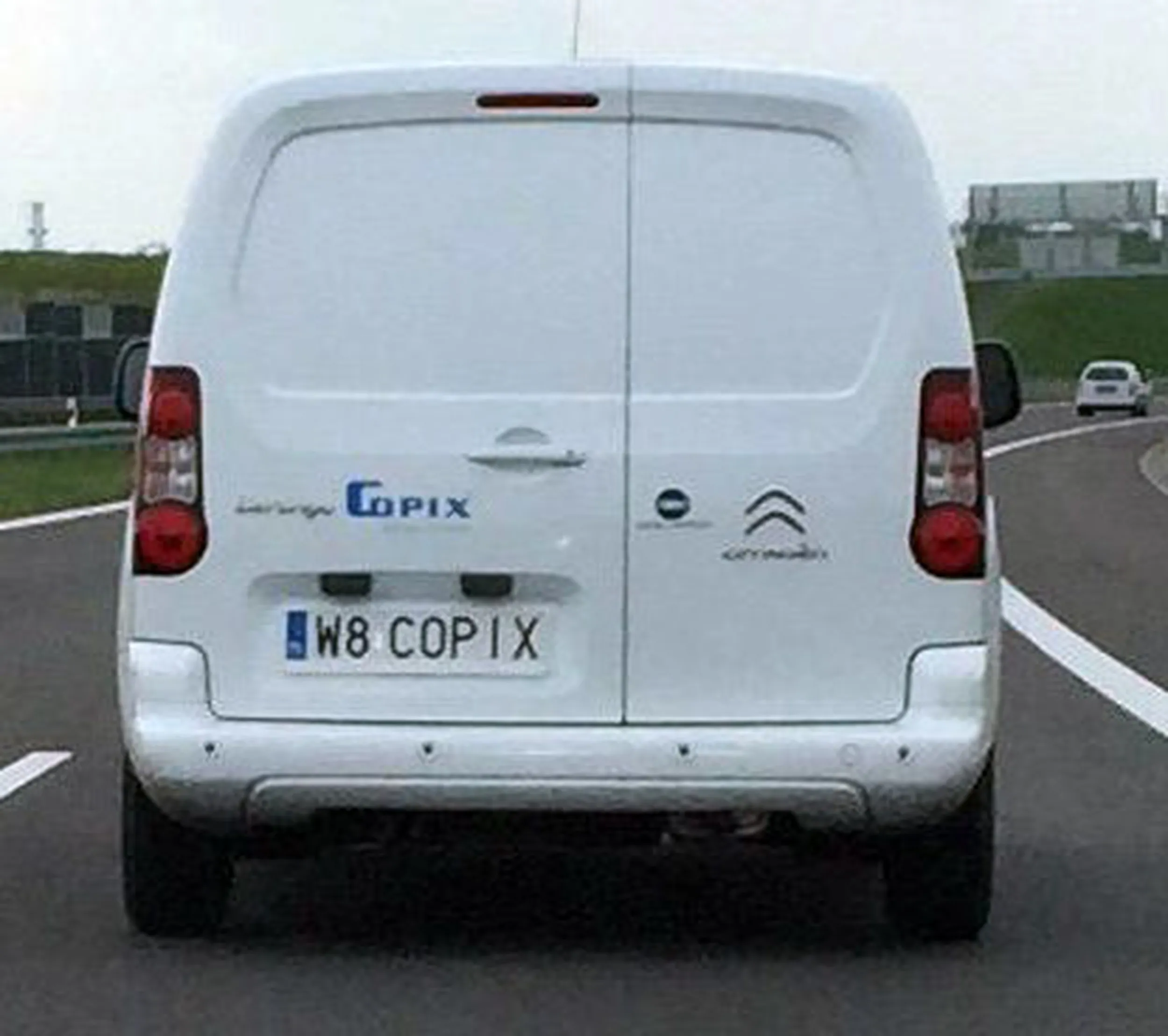 Fajny numer, blacha W8 COPIX