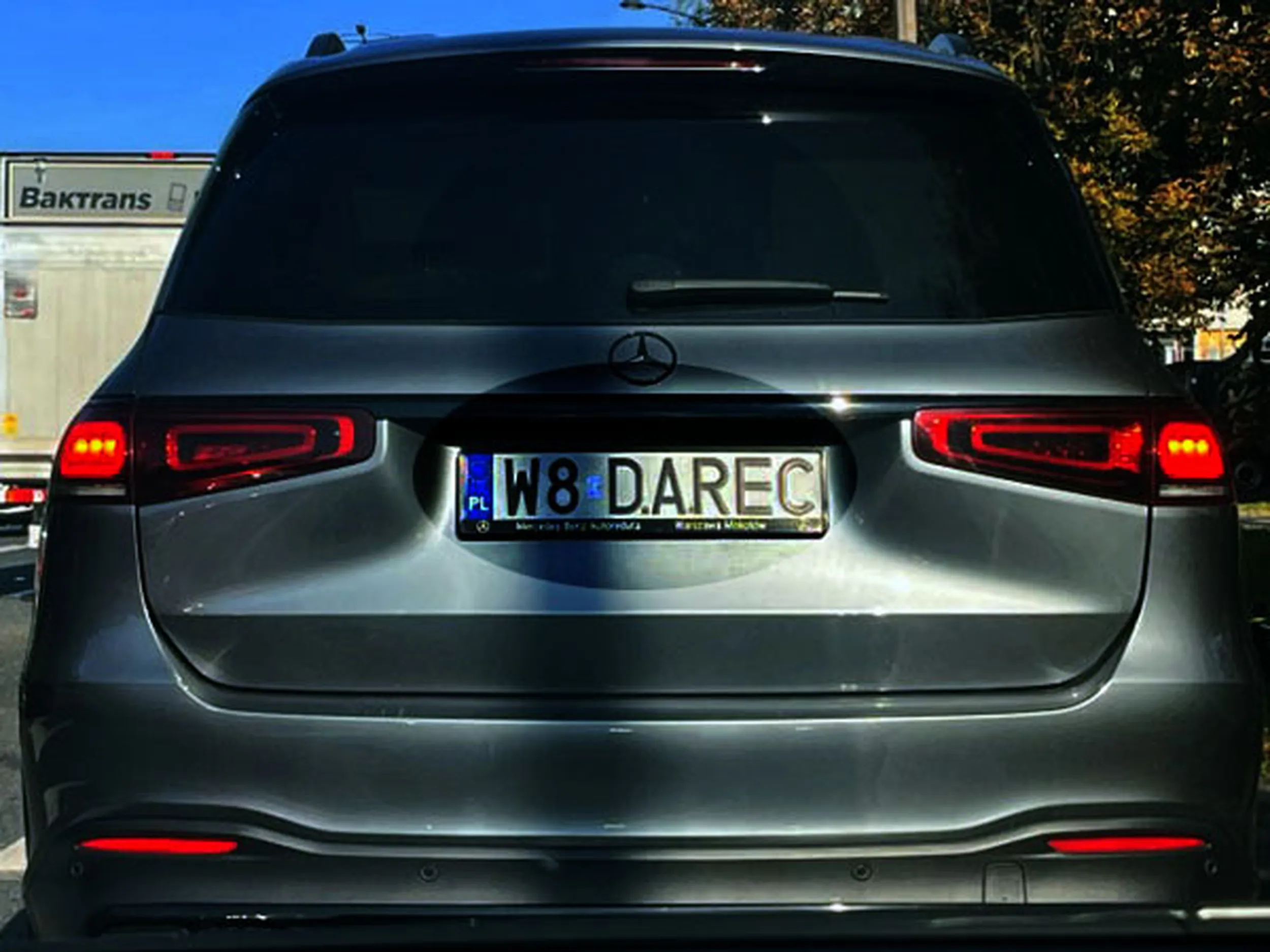 Fajny numer, blacha W8 DAREC
