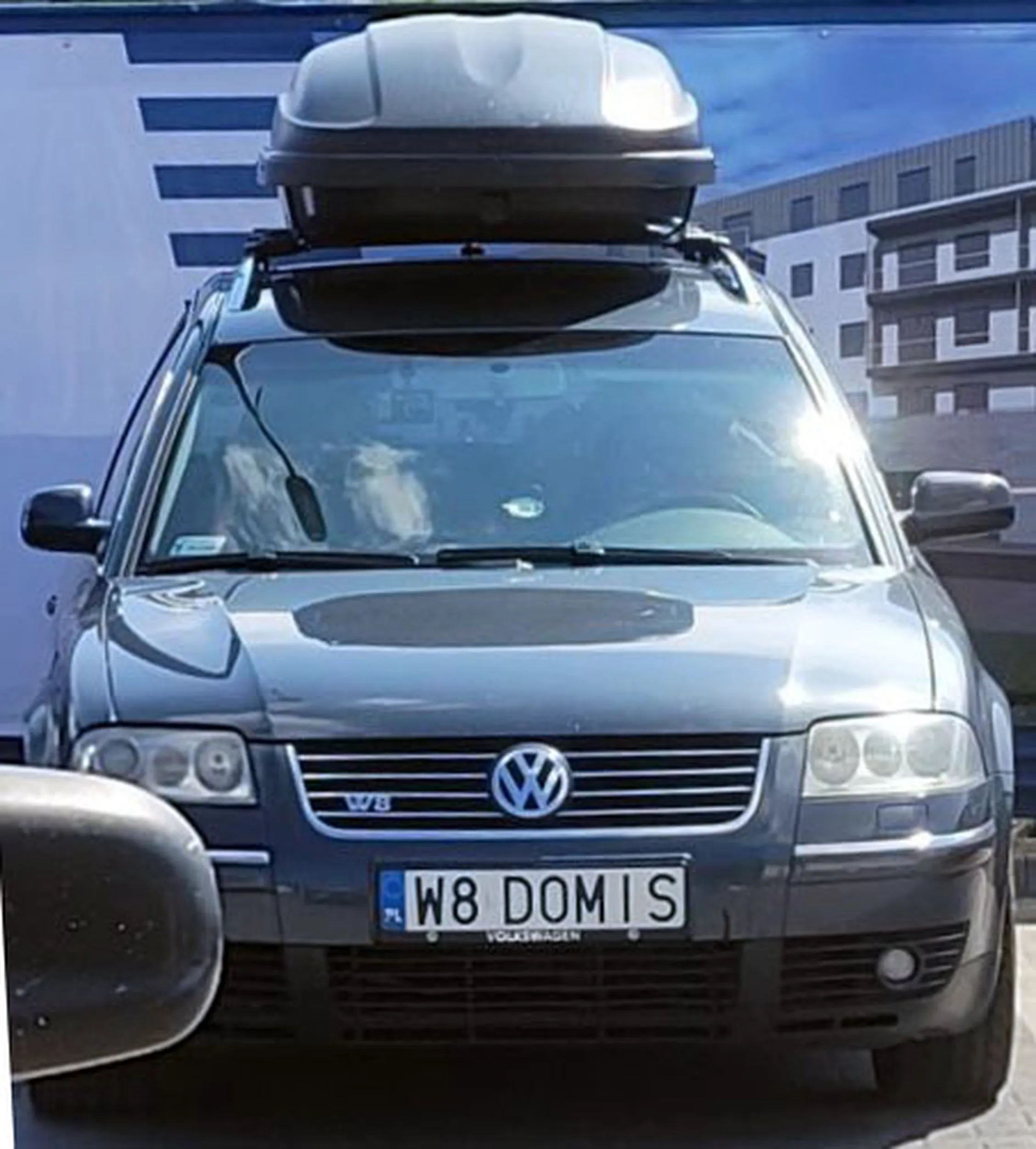 Fajny numer, blacha W8 DOMIS