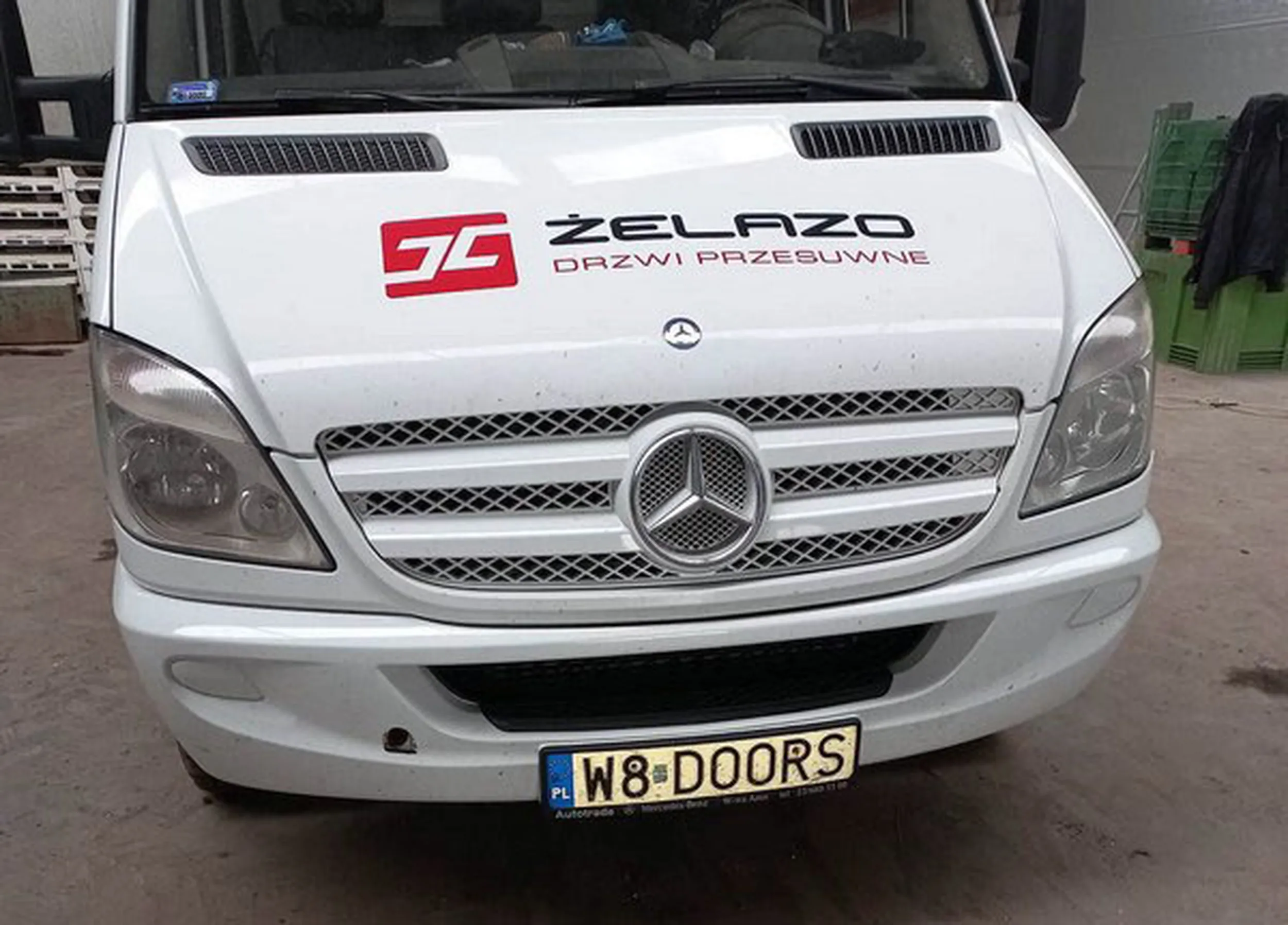 Fajny numer, blacha W8 DOORS