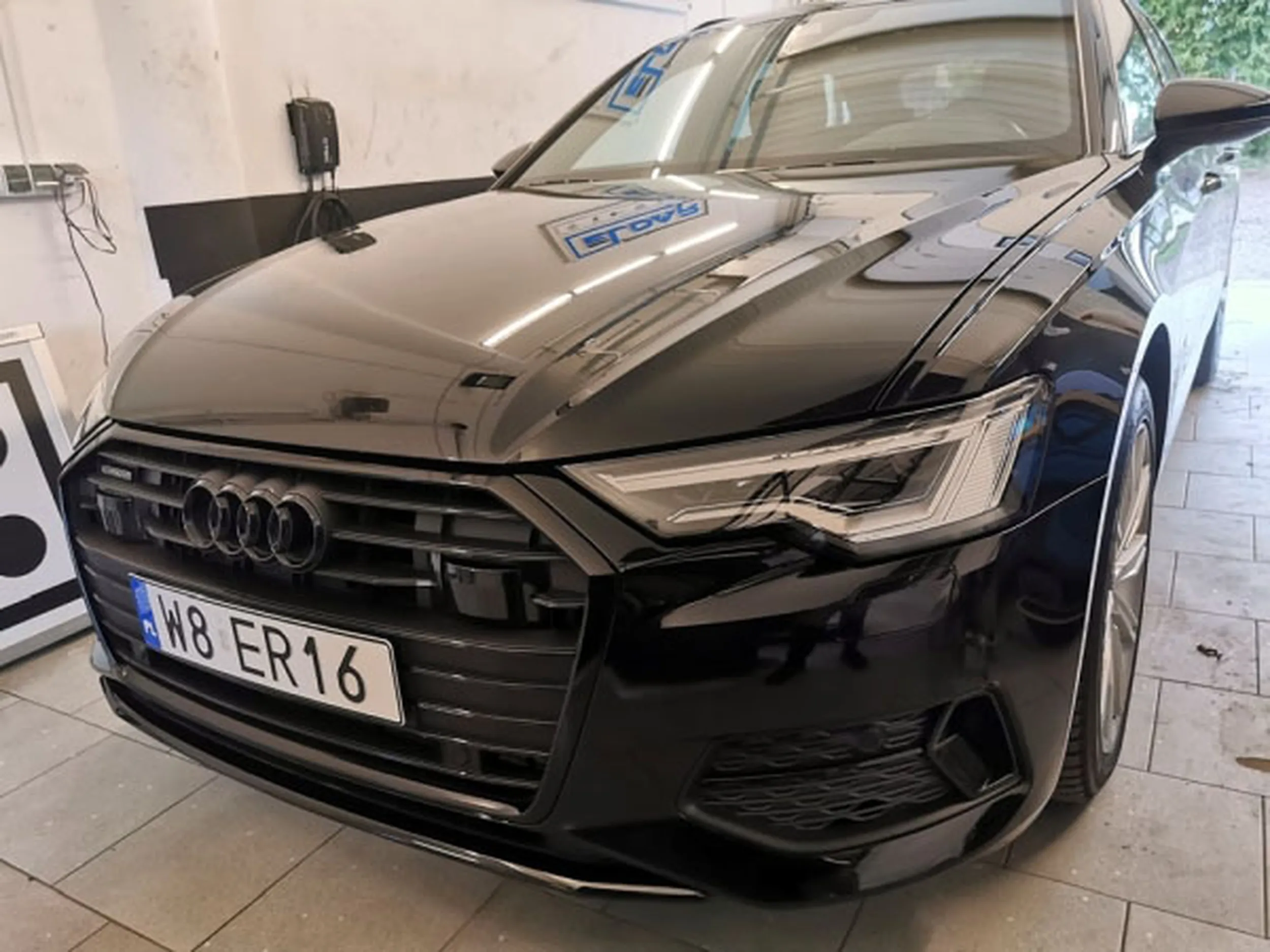 Fajny numer, blacha W8 ER16