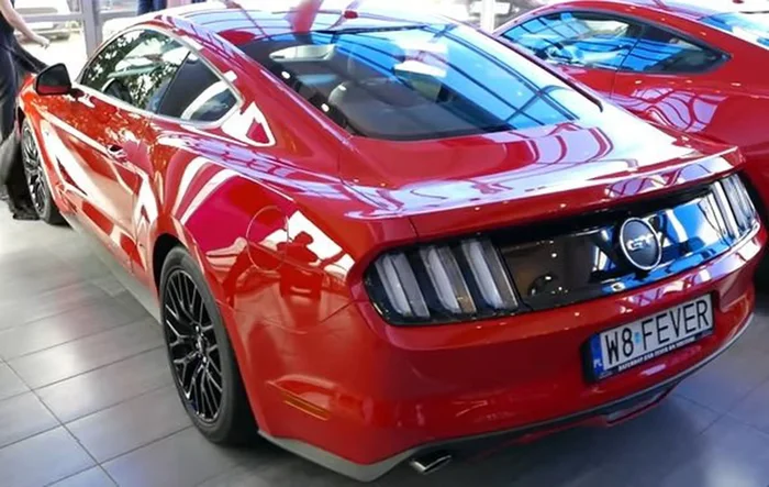 Fajny numer, blacha W8 FEVER