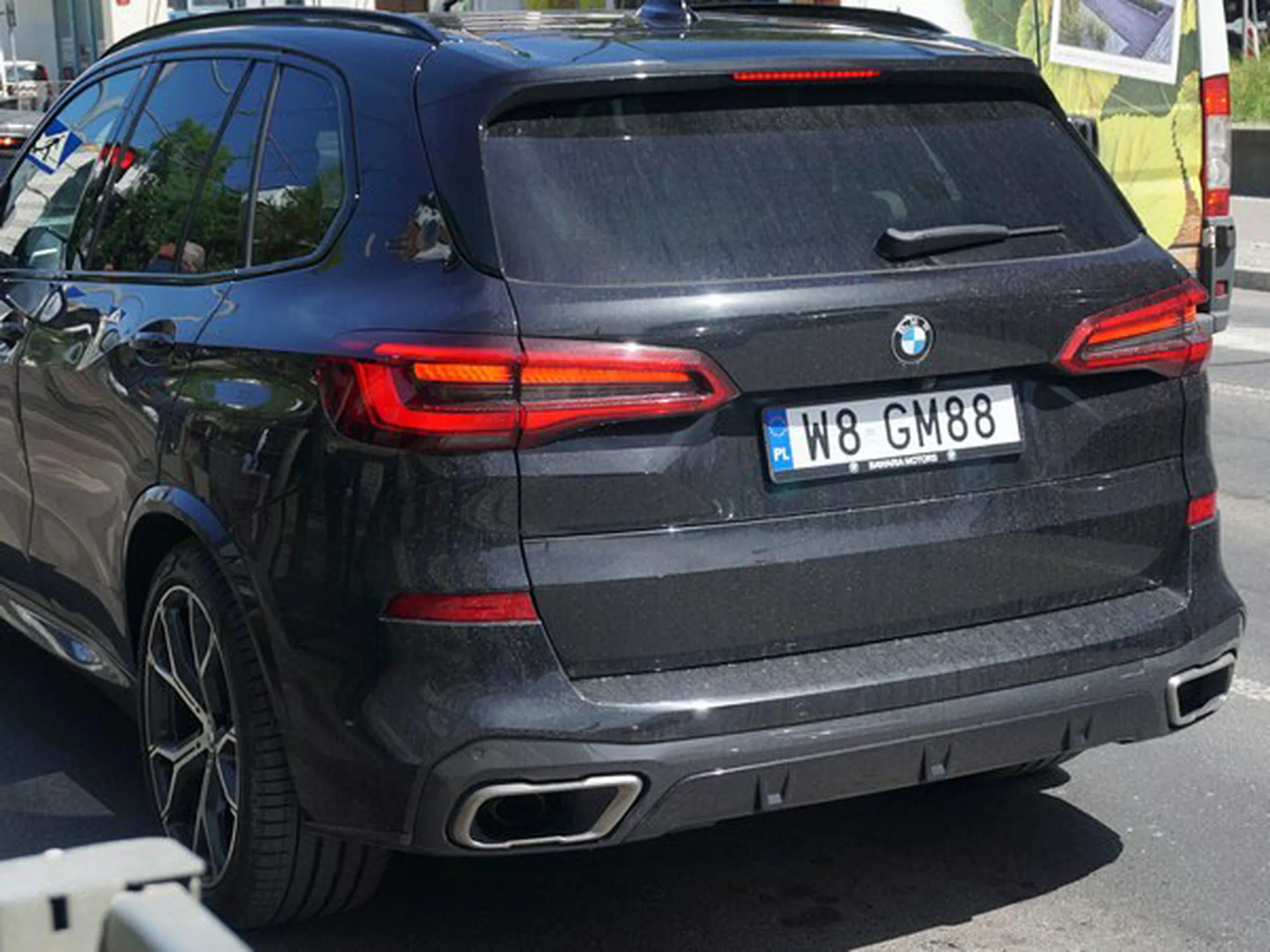 Fajny numer, blacha W8 GM88