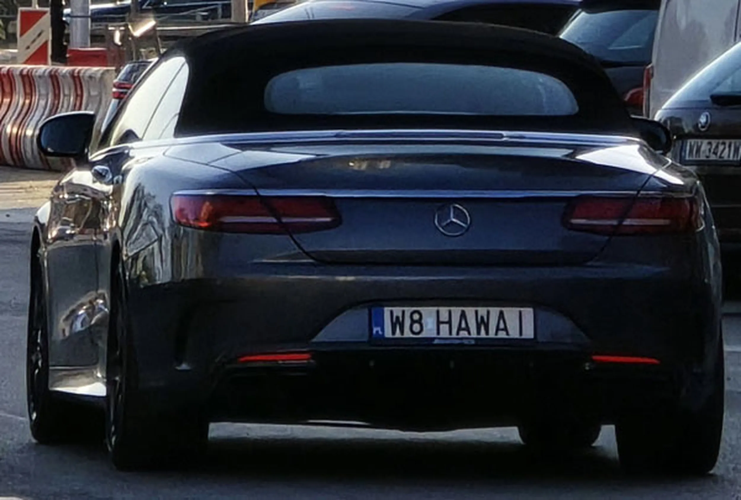 Fajny numer, blacha W8 HAWAI