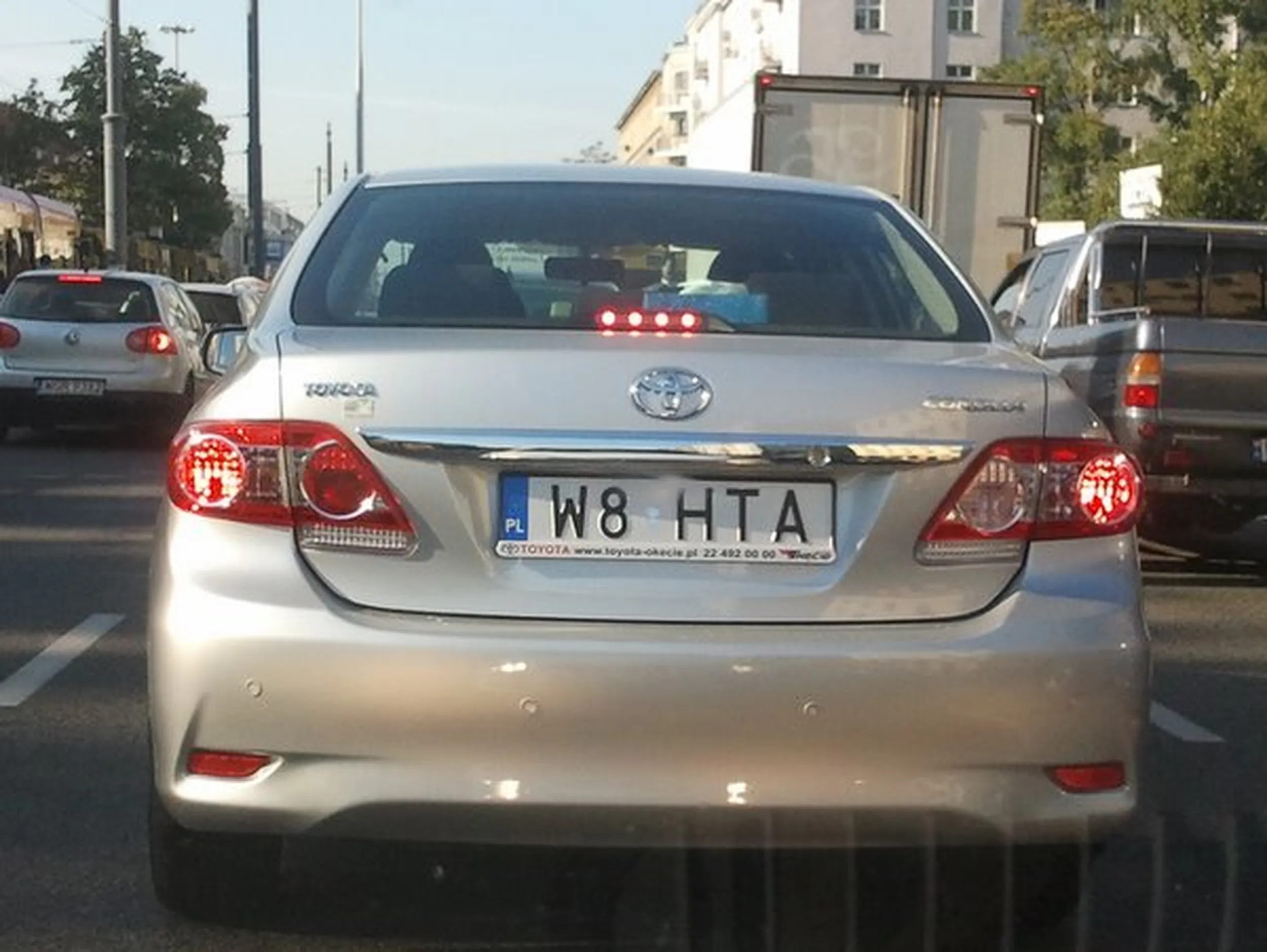 Fajny numer, blacha W8 HTA