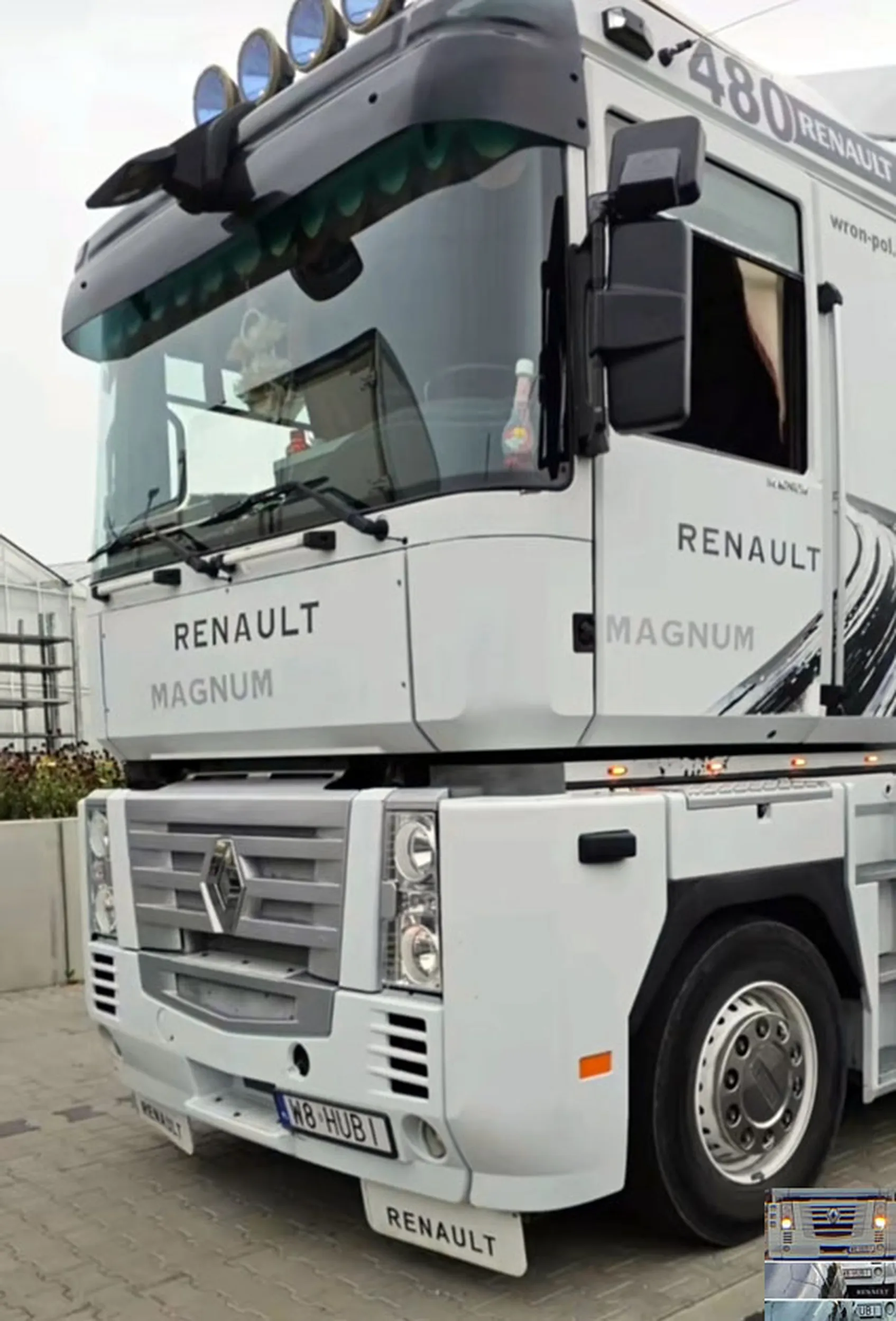 Fajny numer, blacha W8 HUBI