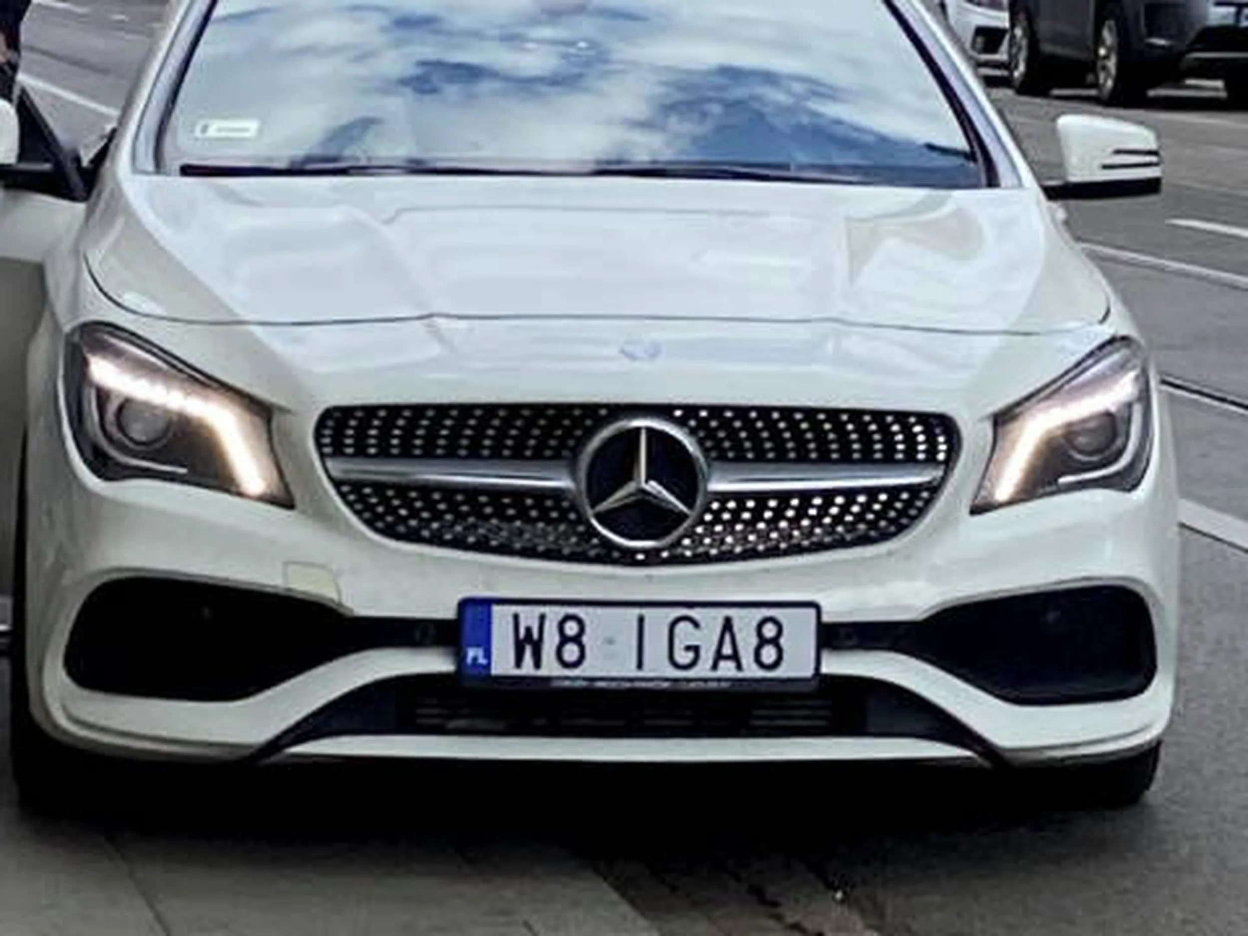 Fajny numer, blacha W8 IGA8