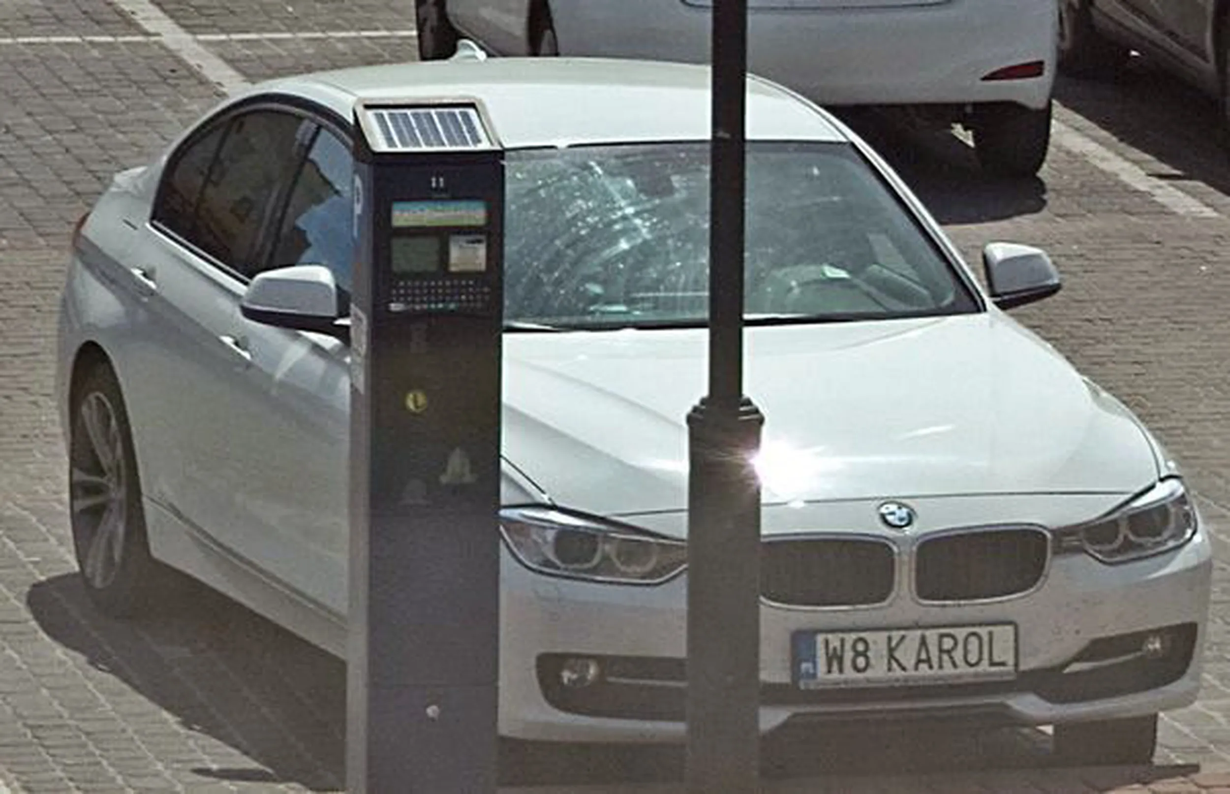 Fajny numer, blacha W8 KAROL