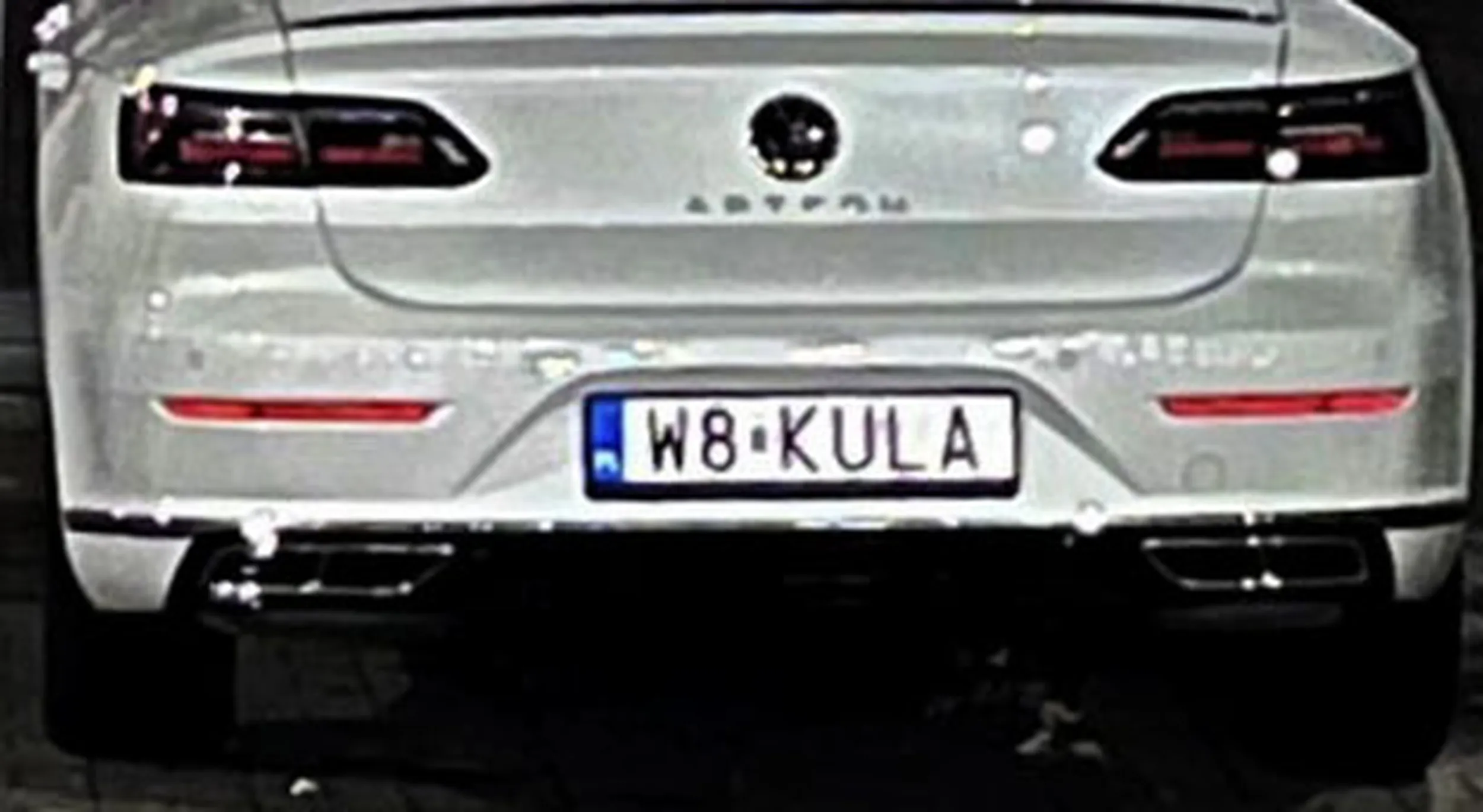 Fajny numer, blacha W8 KULA