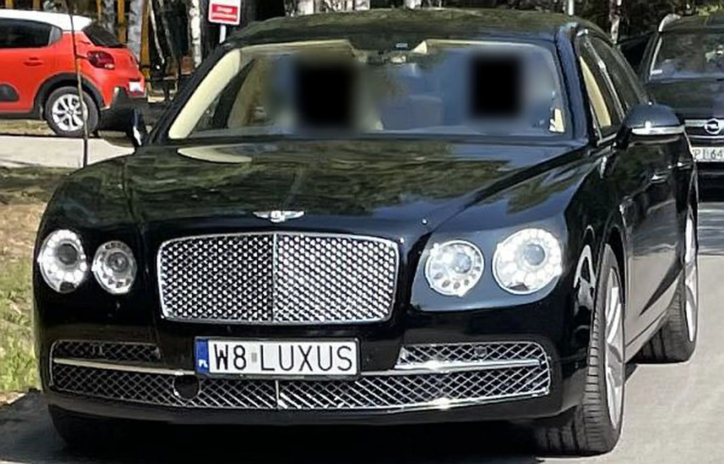 Fajny numer, blacha W8 LUXUS