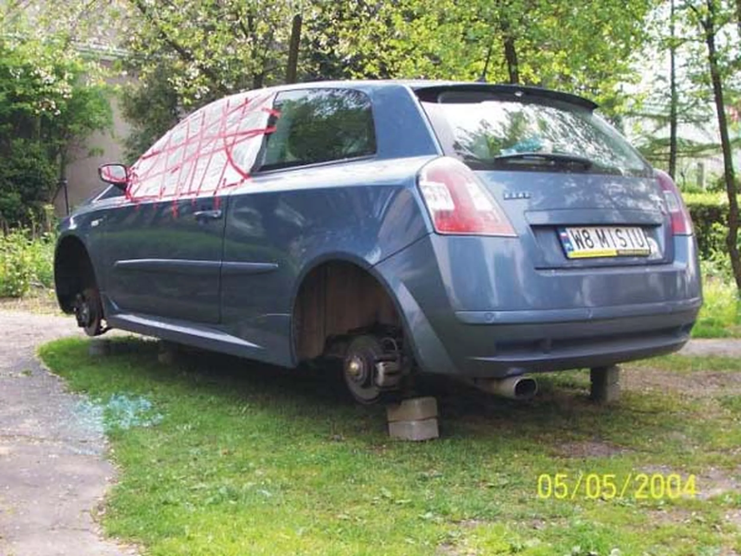 Fajny numer, blacha W8 MISIU