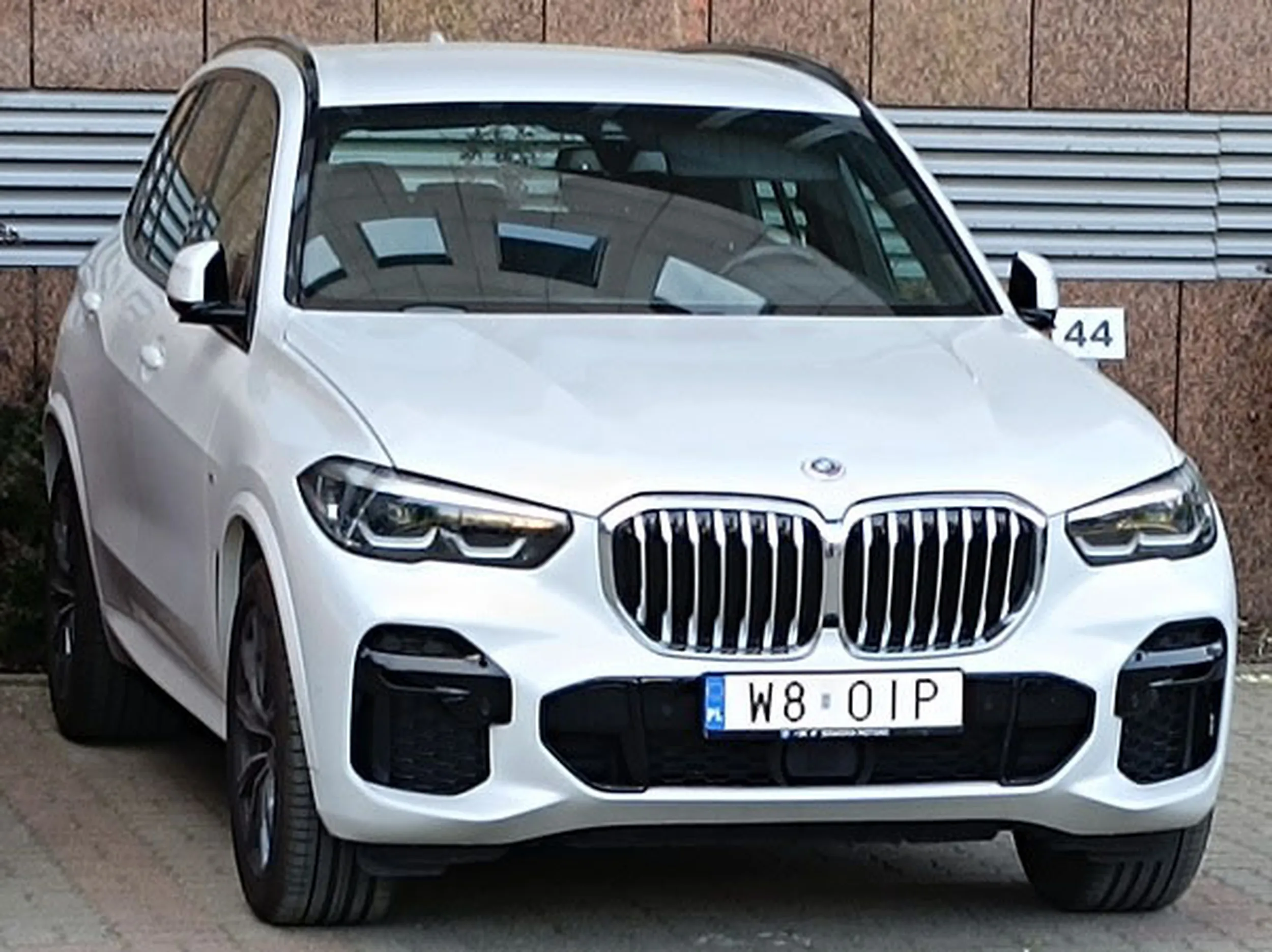 Fajny numer, blacha W8 OIP