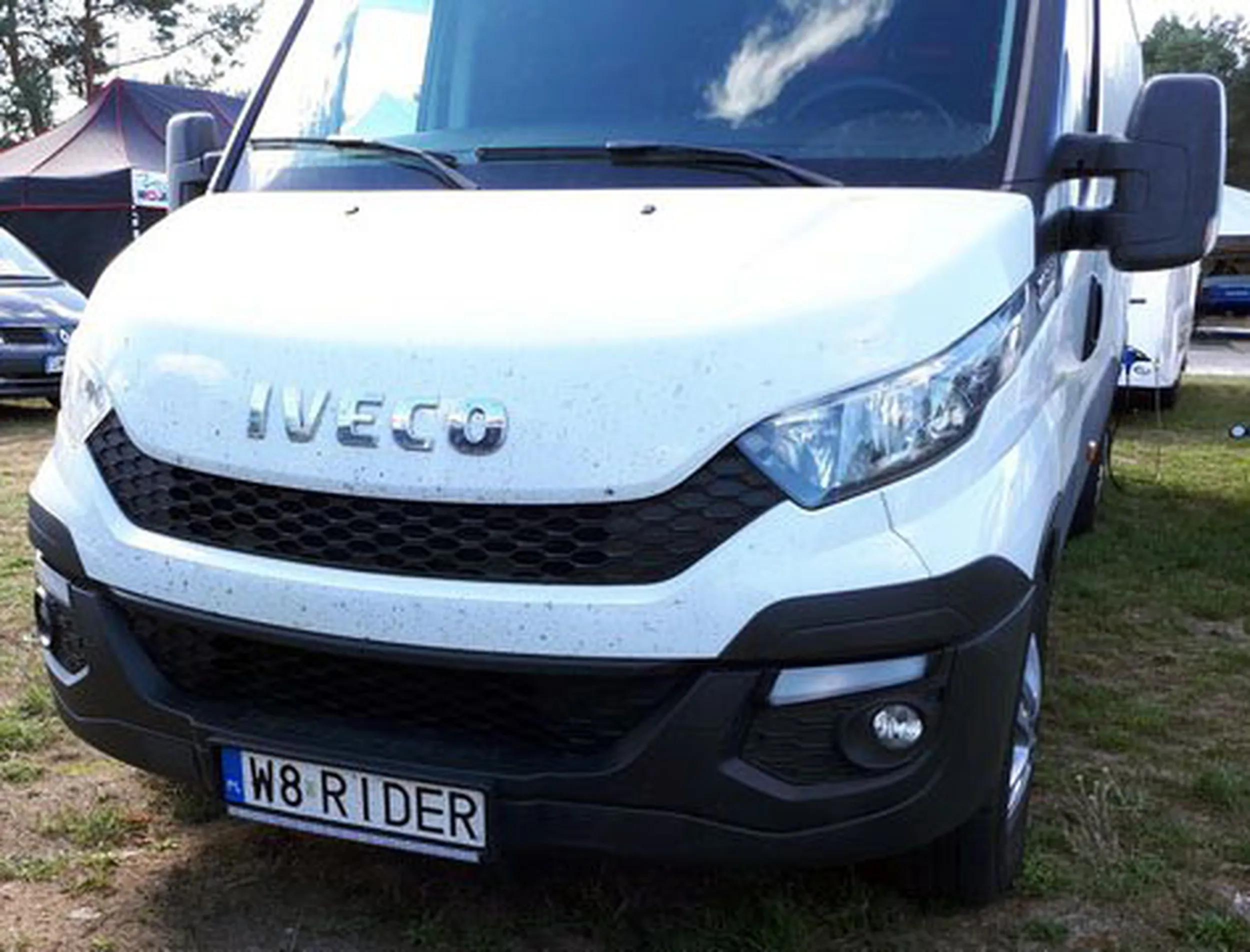 Fajny numer, blacha W8 RIDER