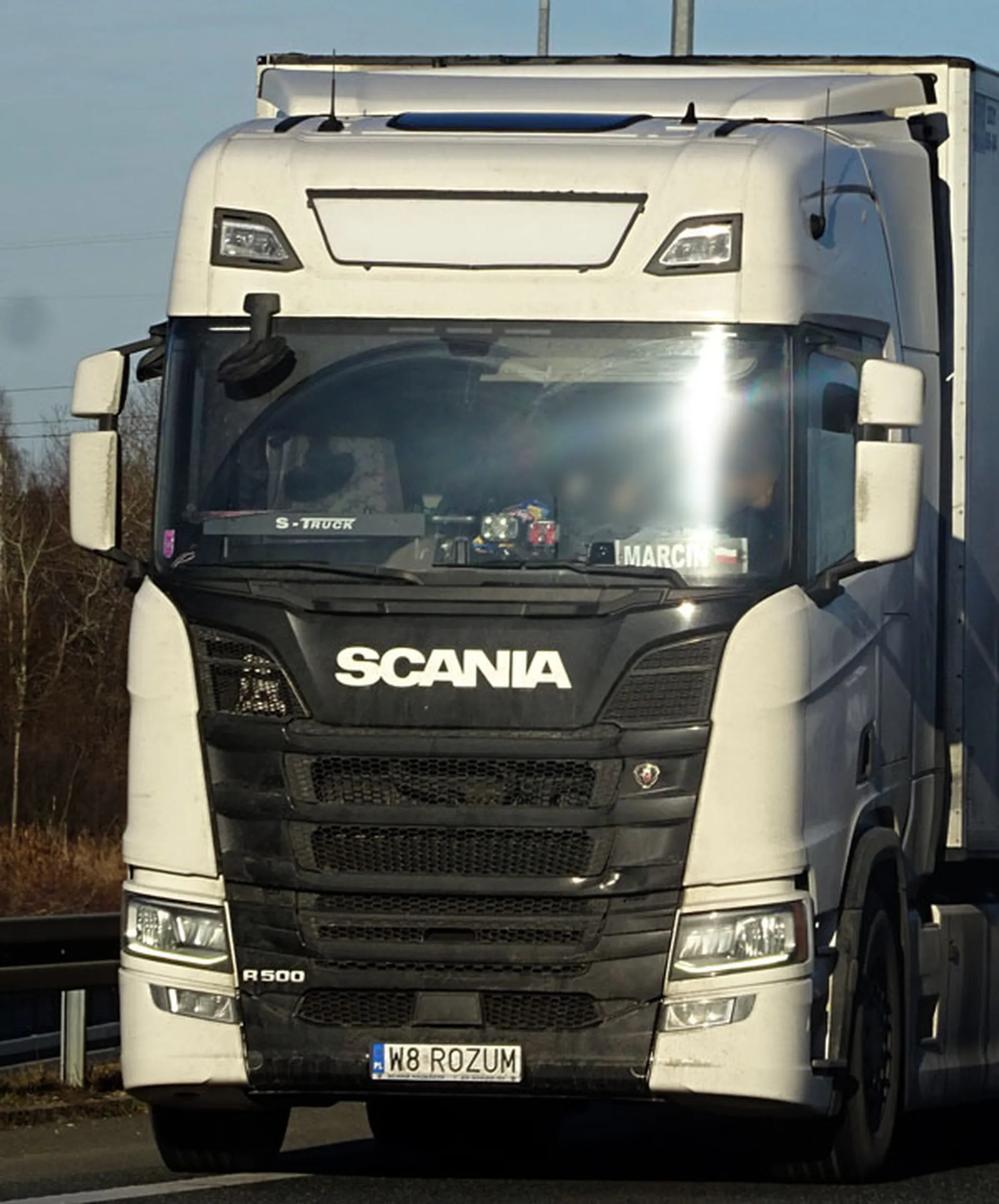 Fajny numer, blacha W8 ROZUM