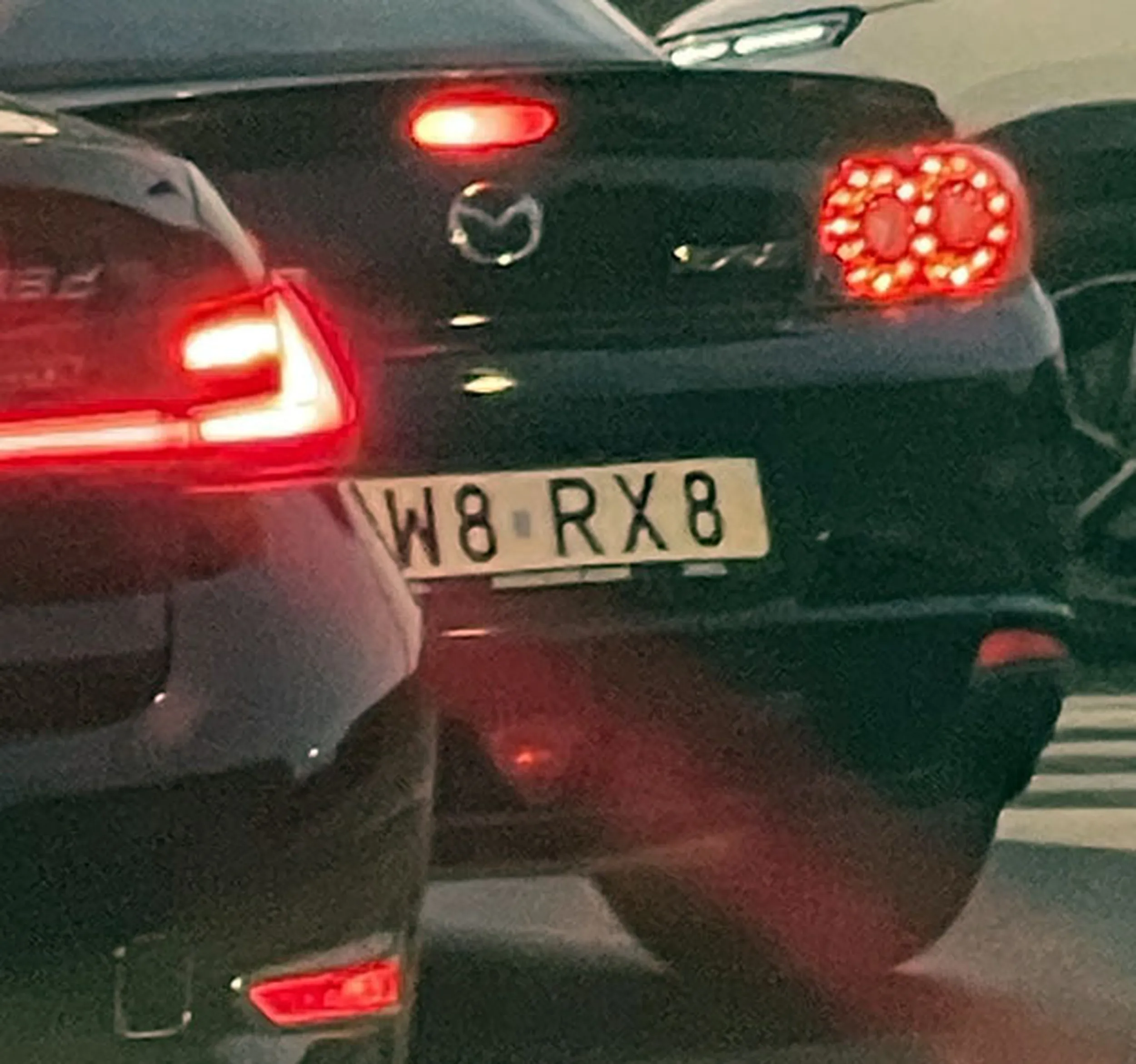 Fajny numer, blacha W8 RX8