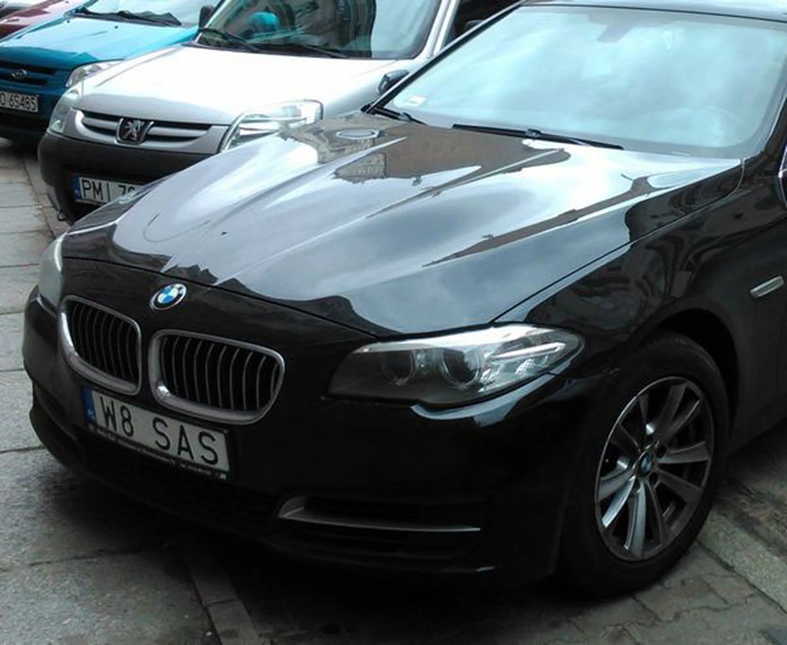 Fajny numer, blacha W8 SAS