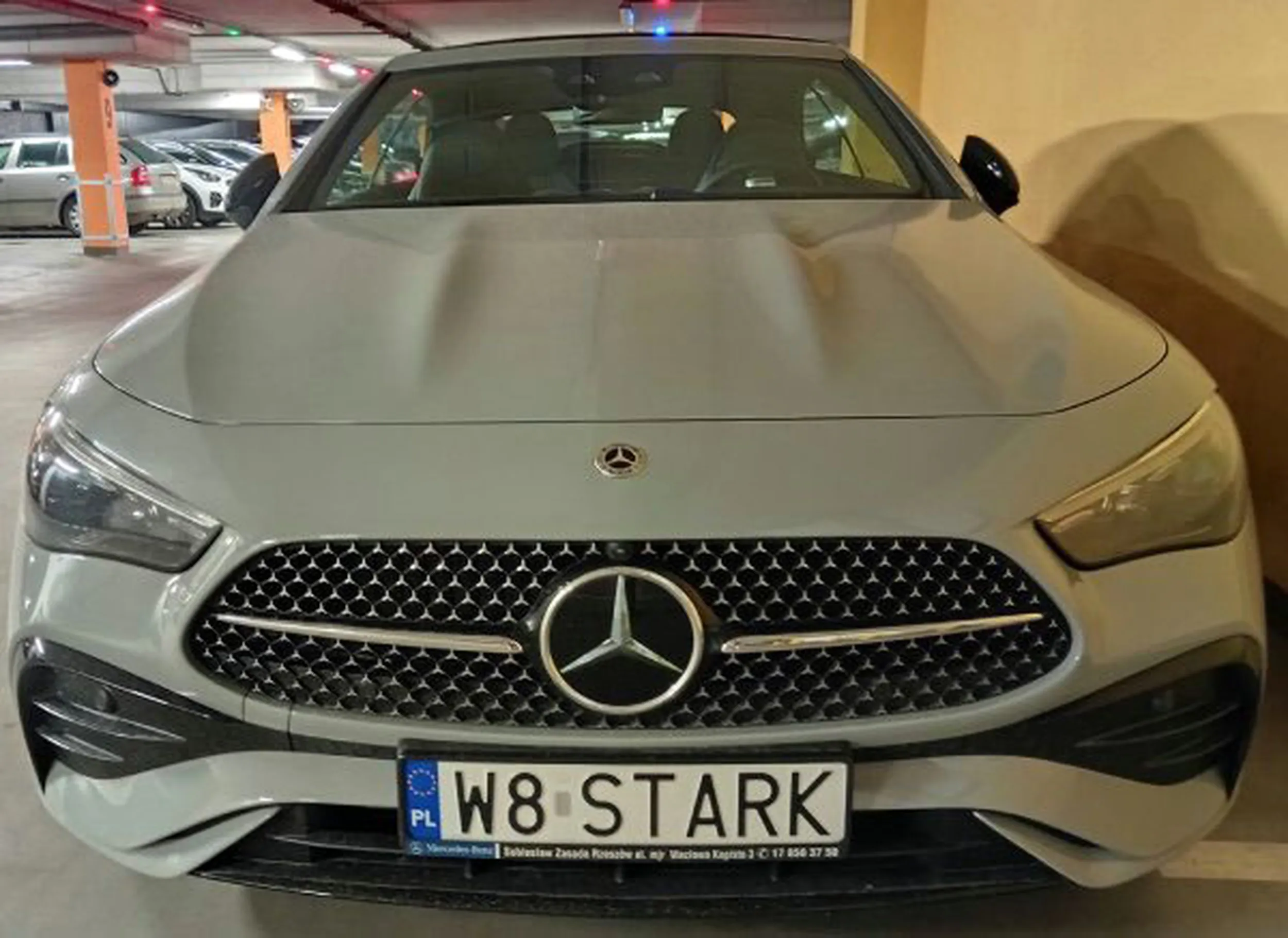 Fajny numer, blacha W8 STARK