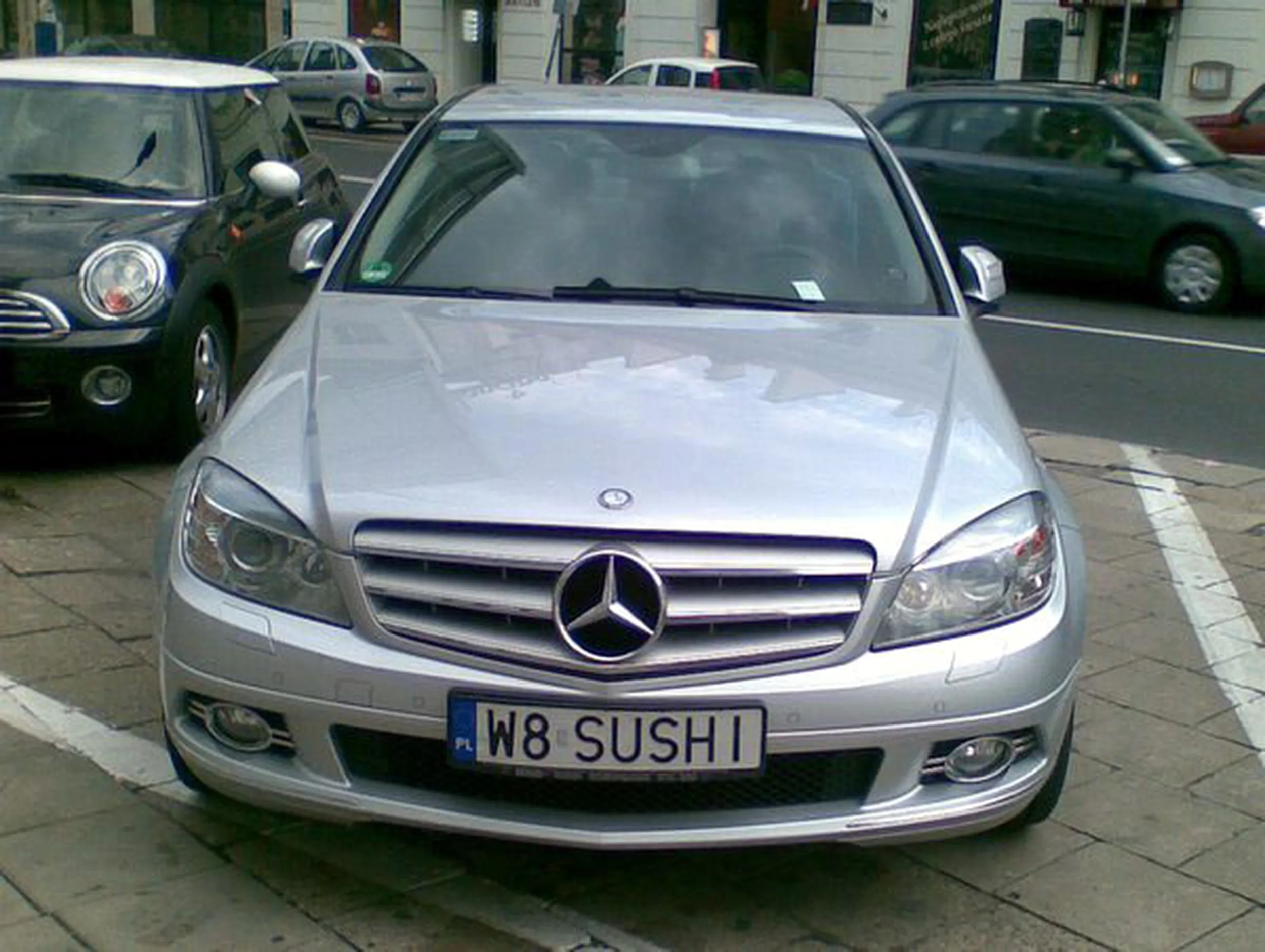 Fajny numer, blacha W8 SUSHI