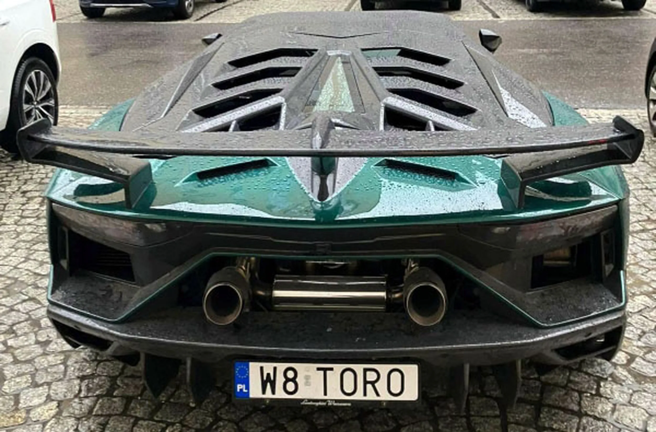 Fajny numer, blacha W8 TORO