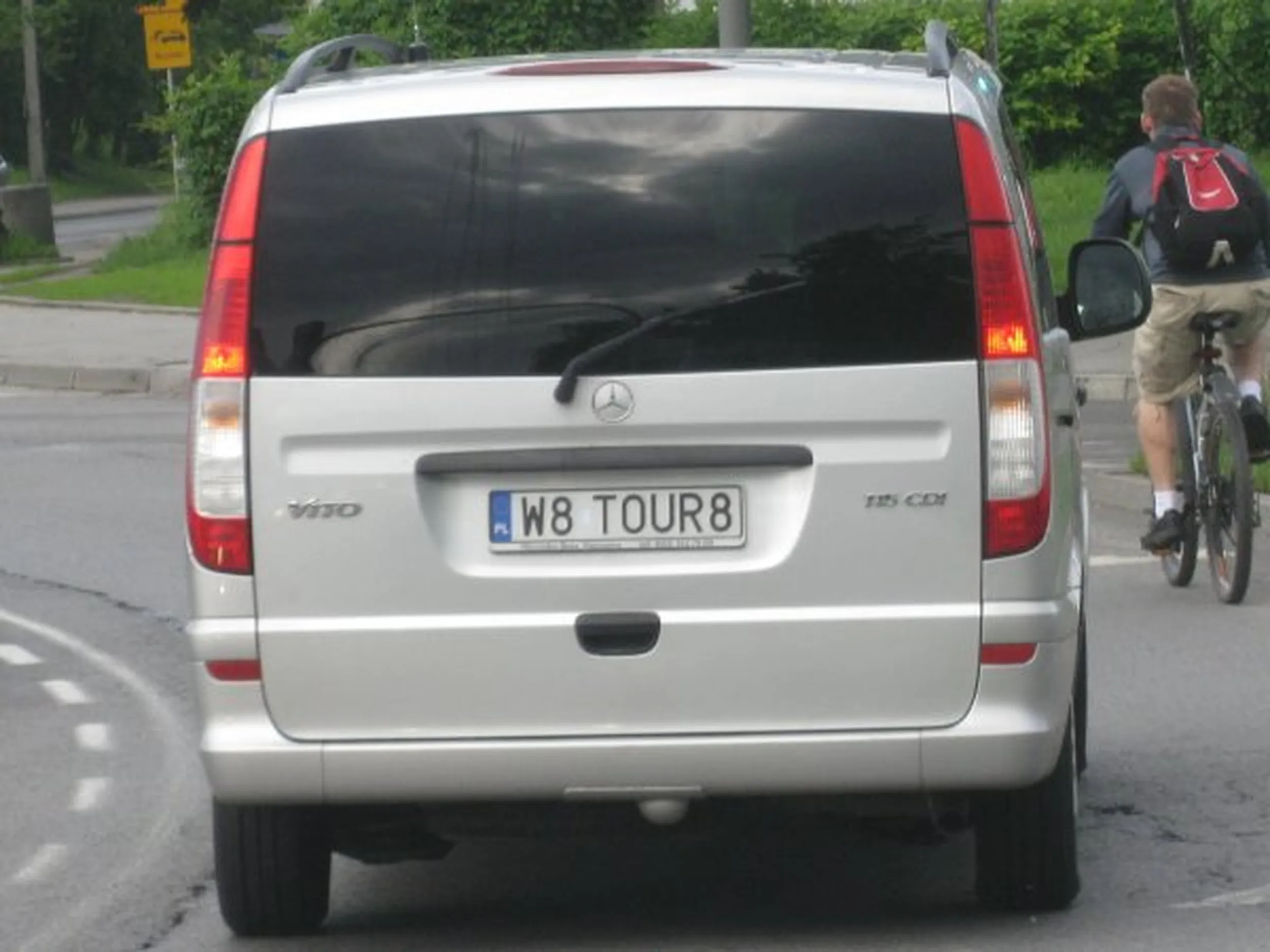 Fajny numer, blacha W8 TOUR8