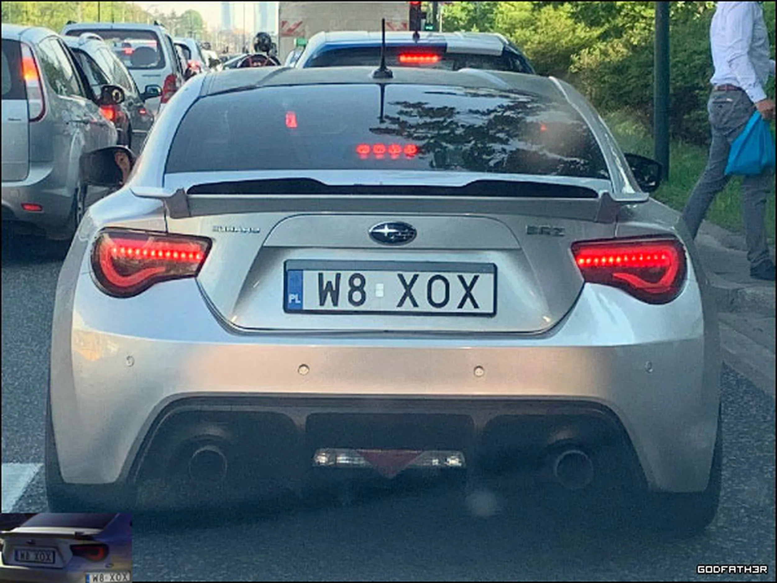 Fajny numer, blacha W8 XOX