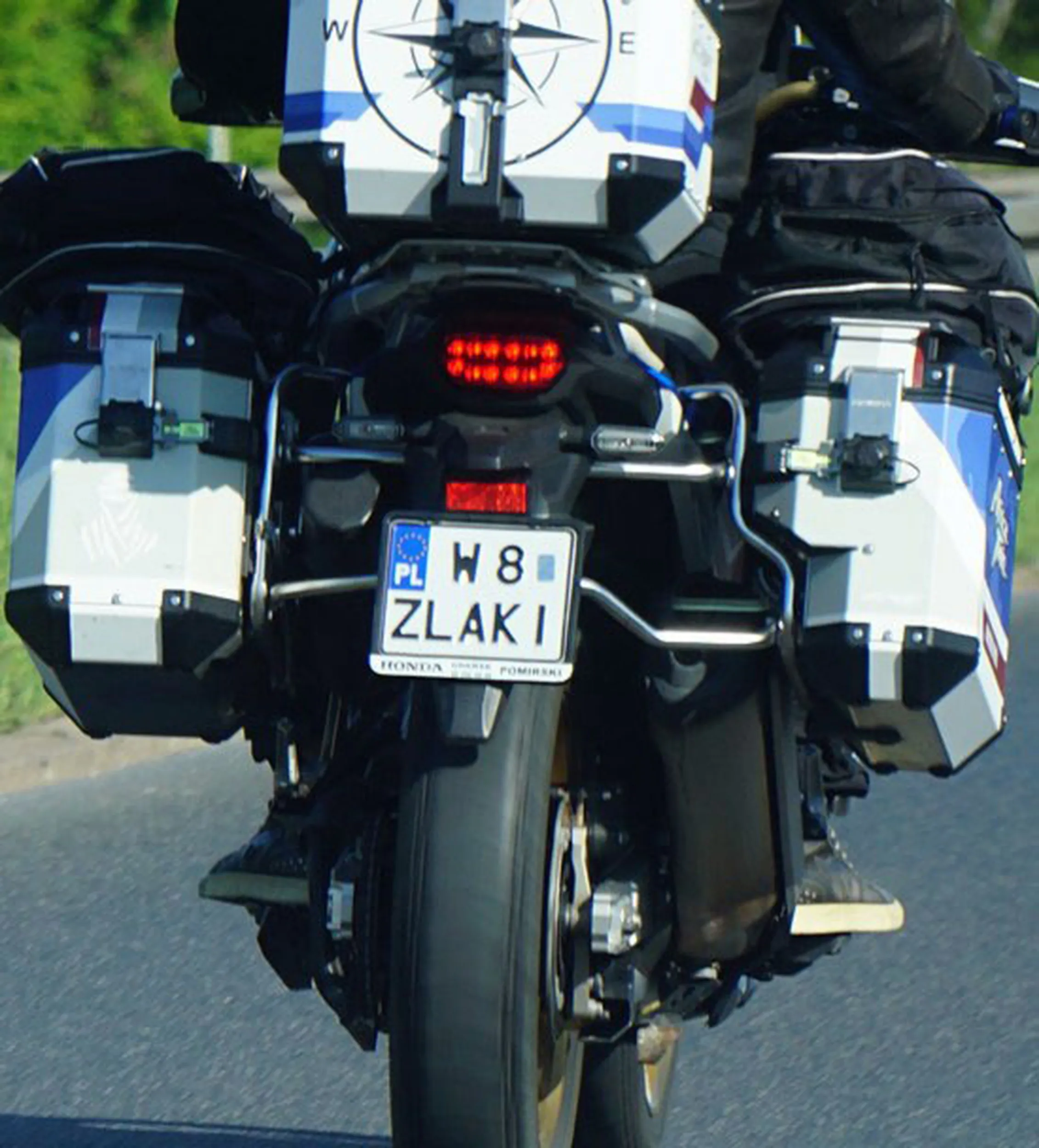 Fajny numer, blacha W8 ZLAKI