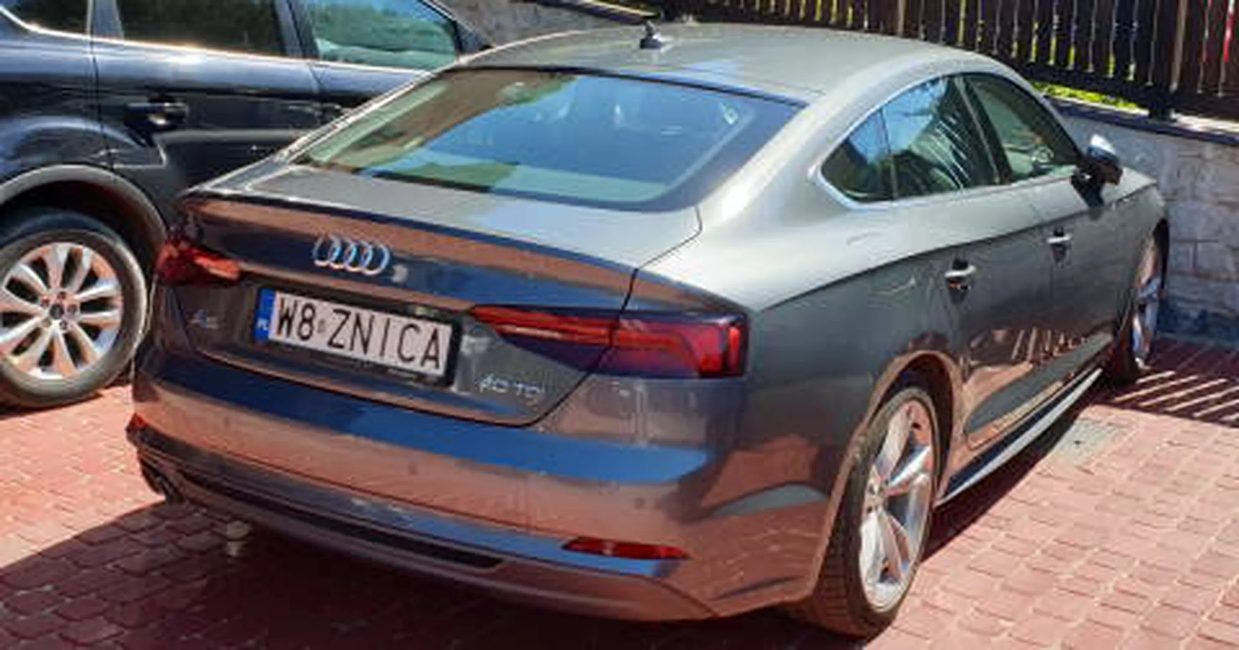 Fajny numer, blacha W8 ZNICA