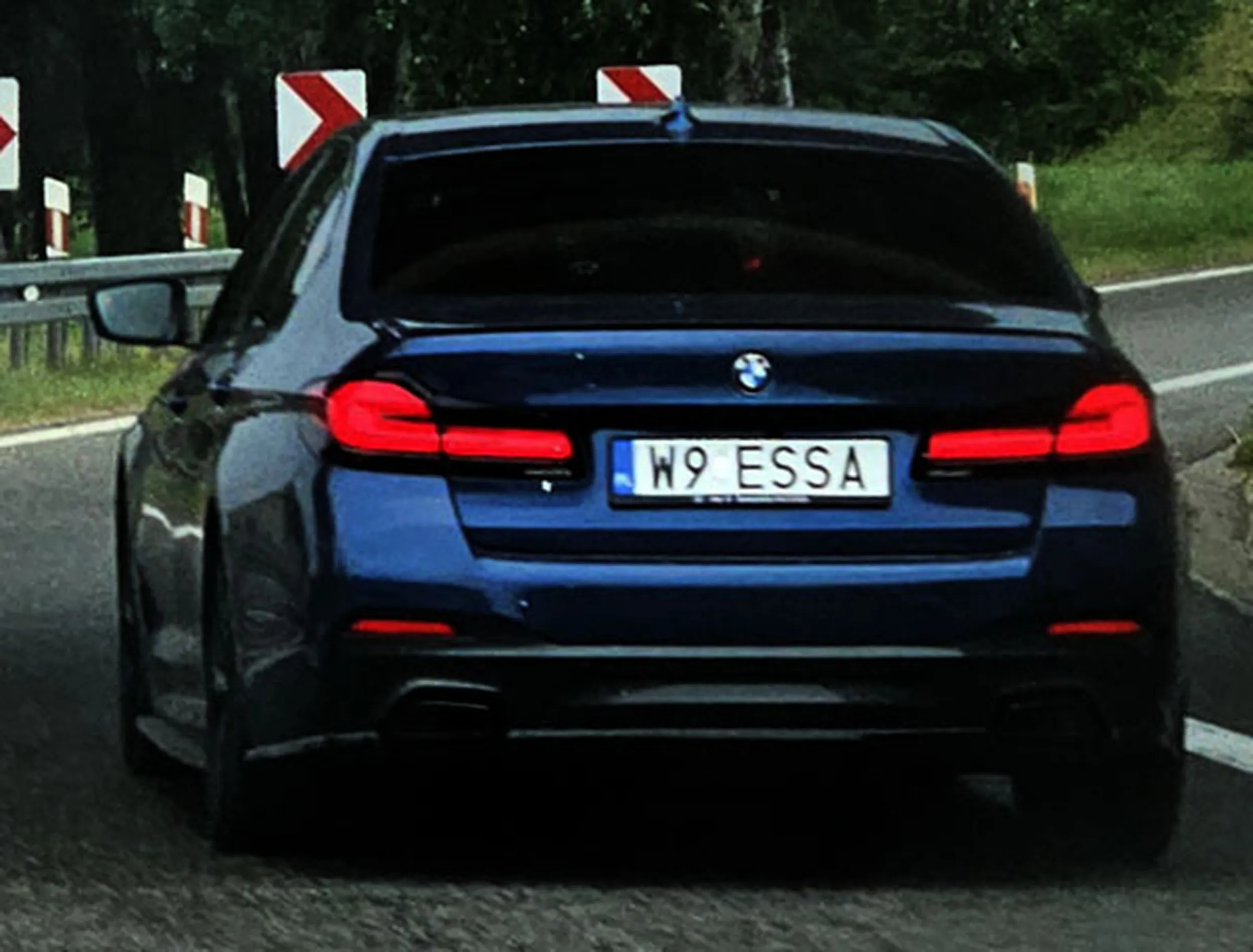 Fajny numer, blacha W9 ESSA