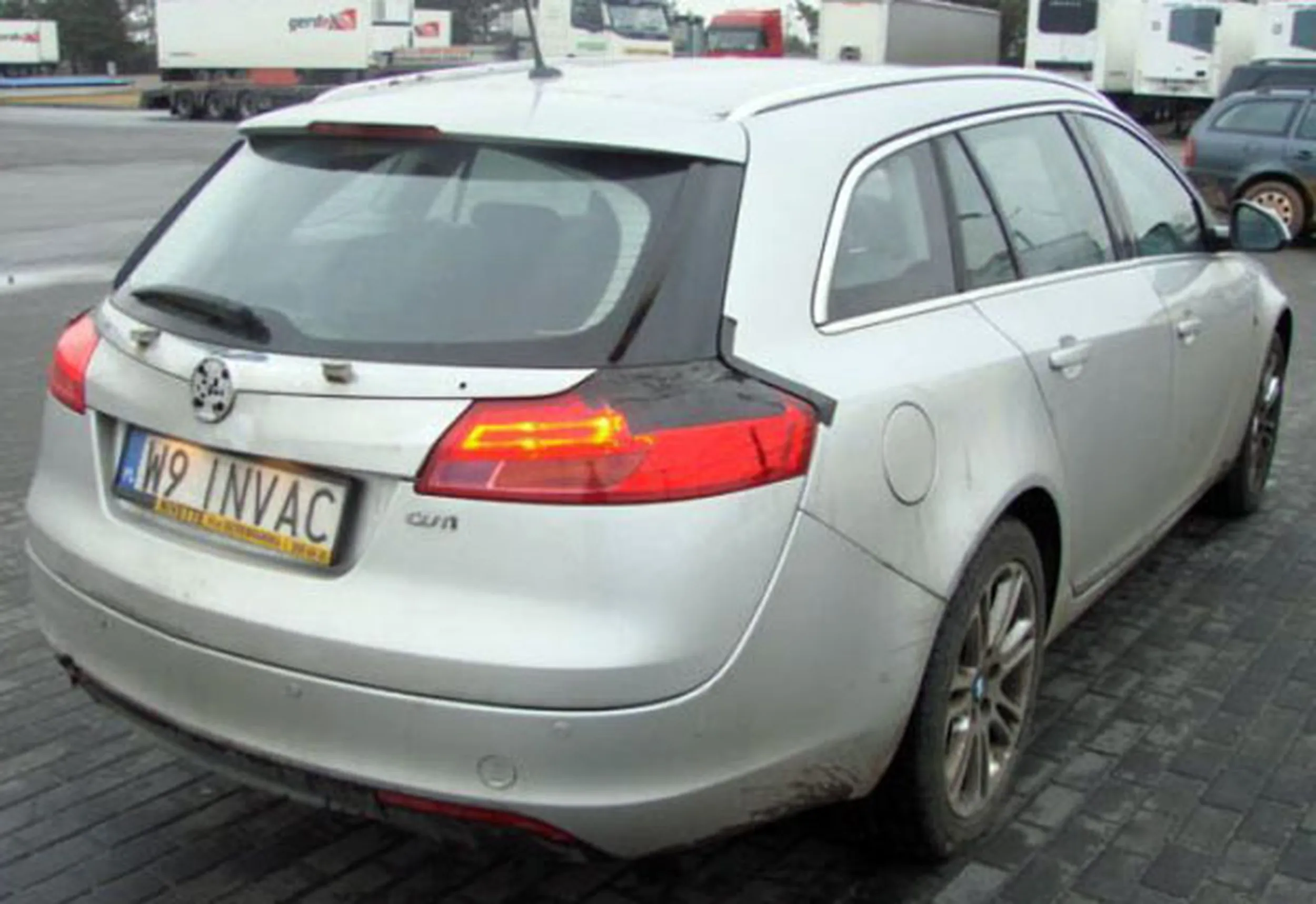 Fajny numer, blacha W9 INVAC