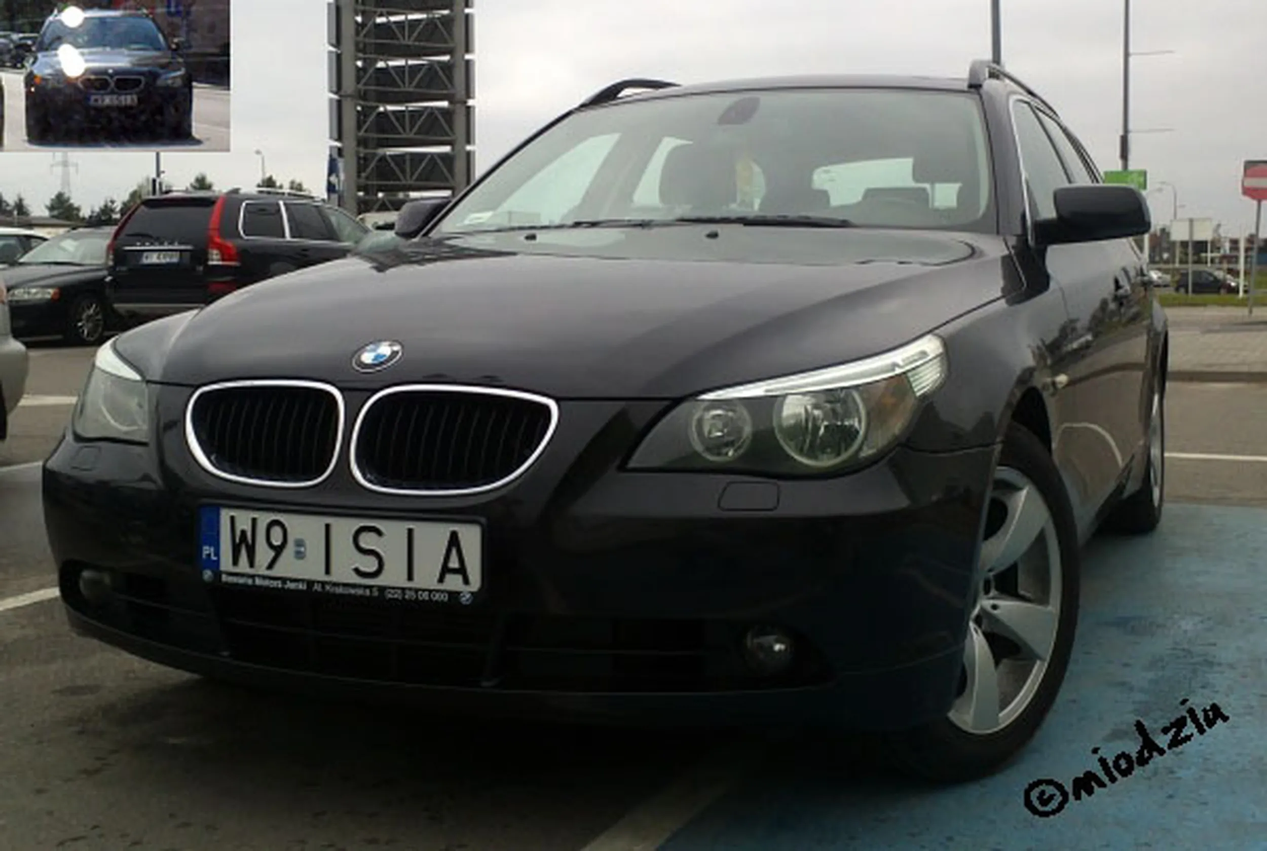 Fajny numer, blacha W9 ISIA