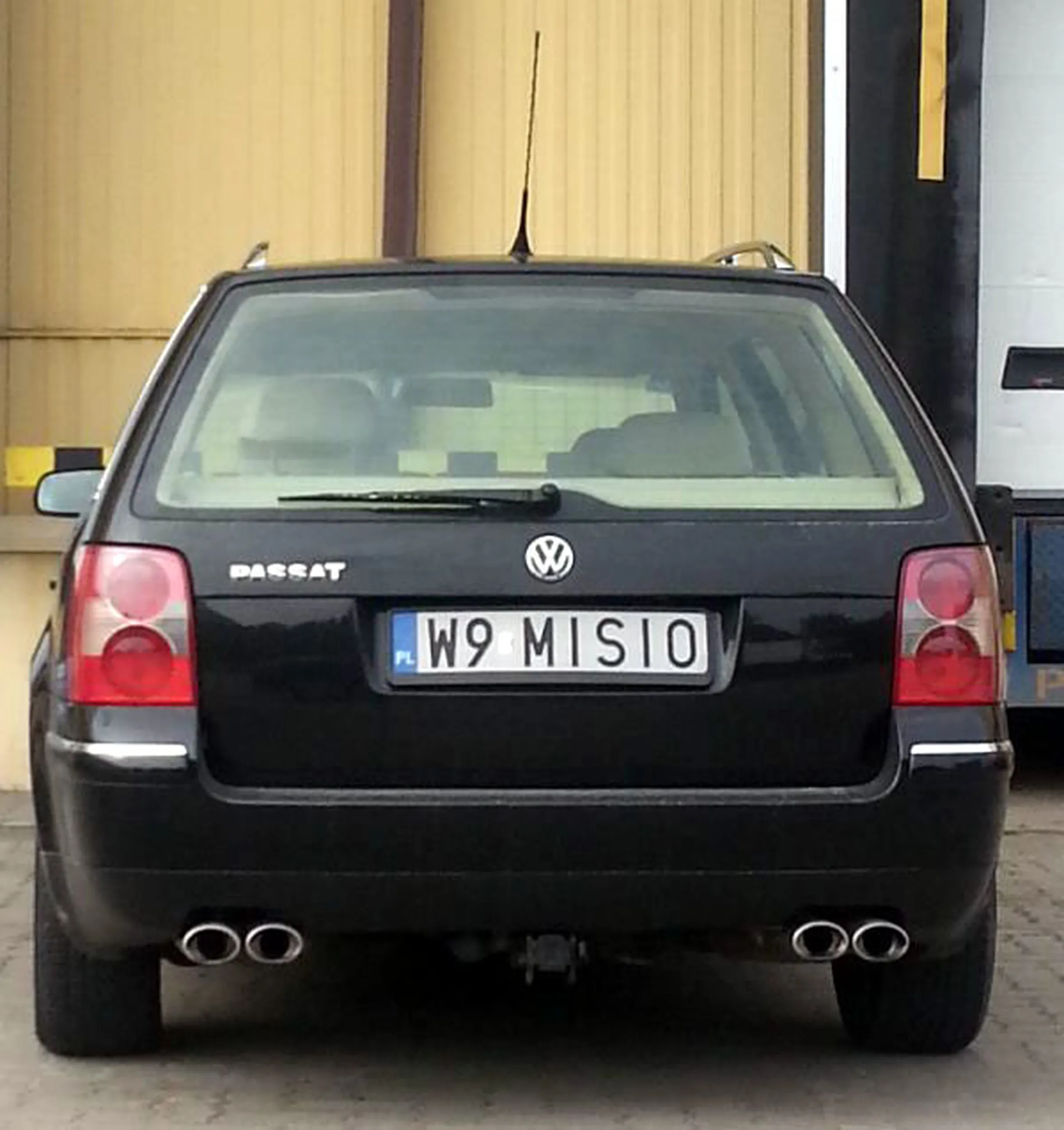 Fajny numer, blacha W9 MISIO