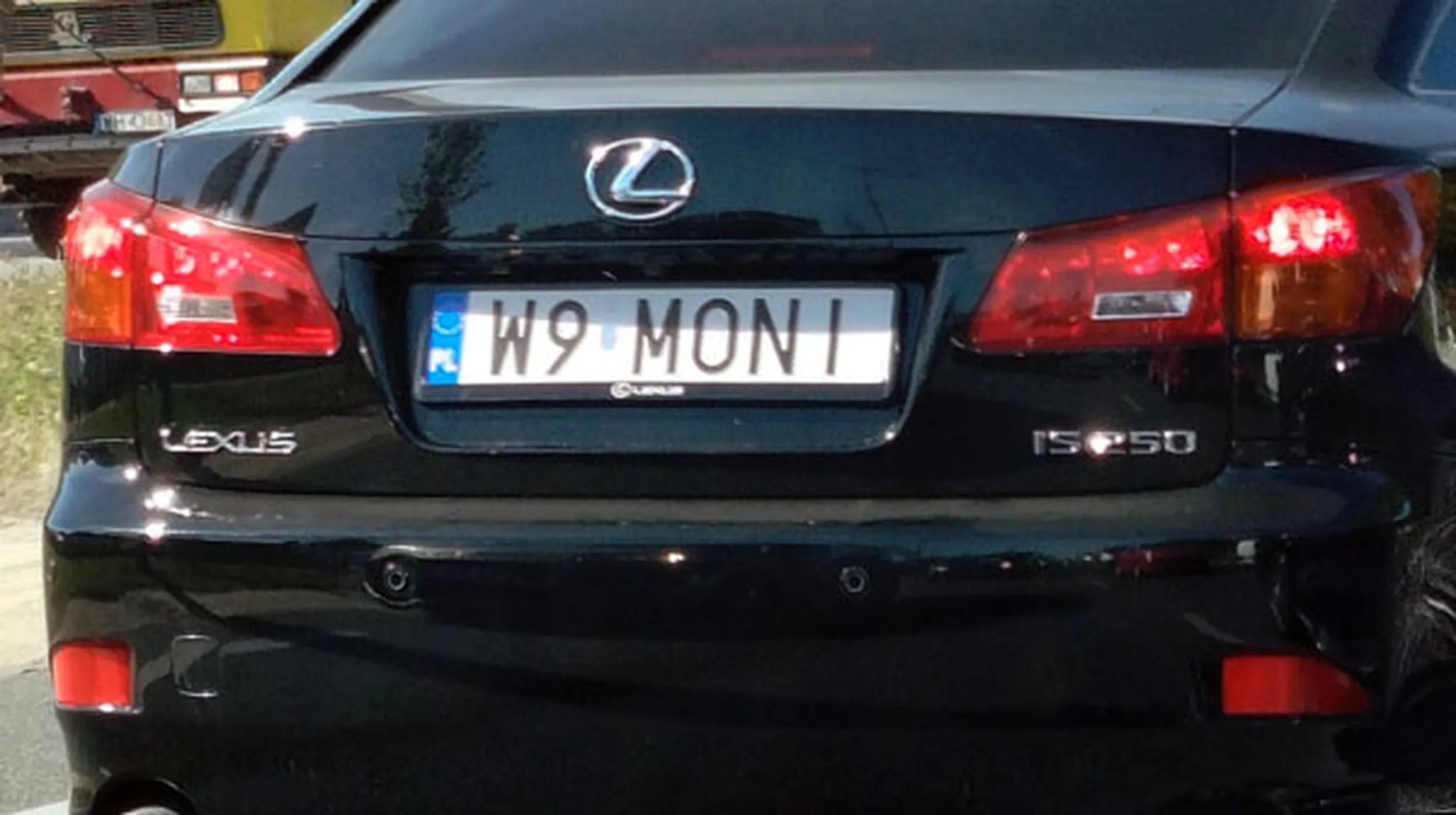 Fajny numer, blacha W9 MONI