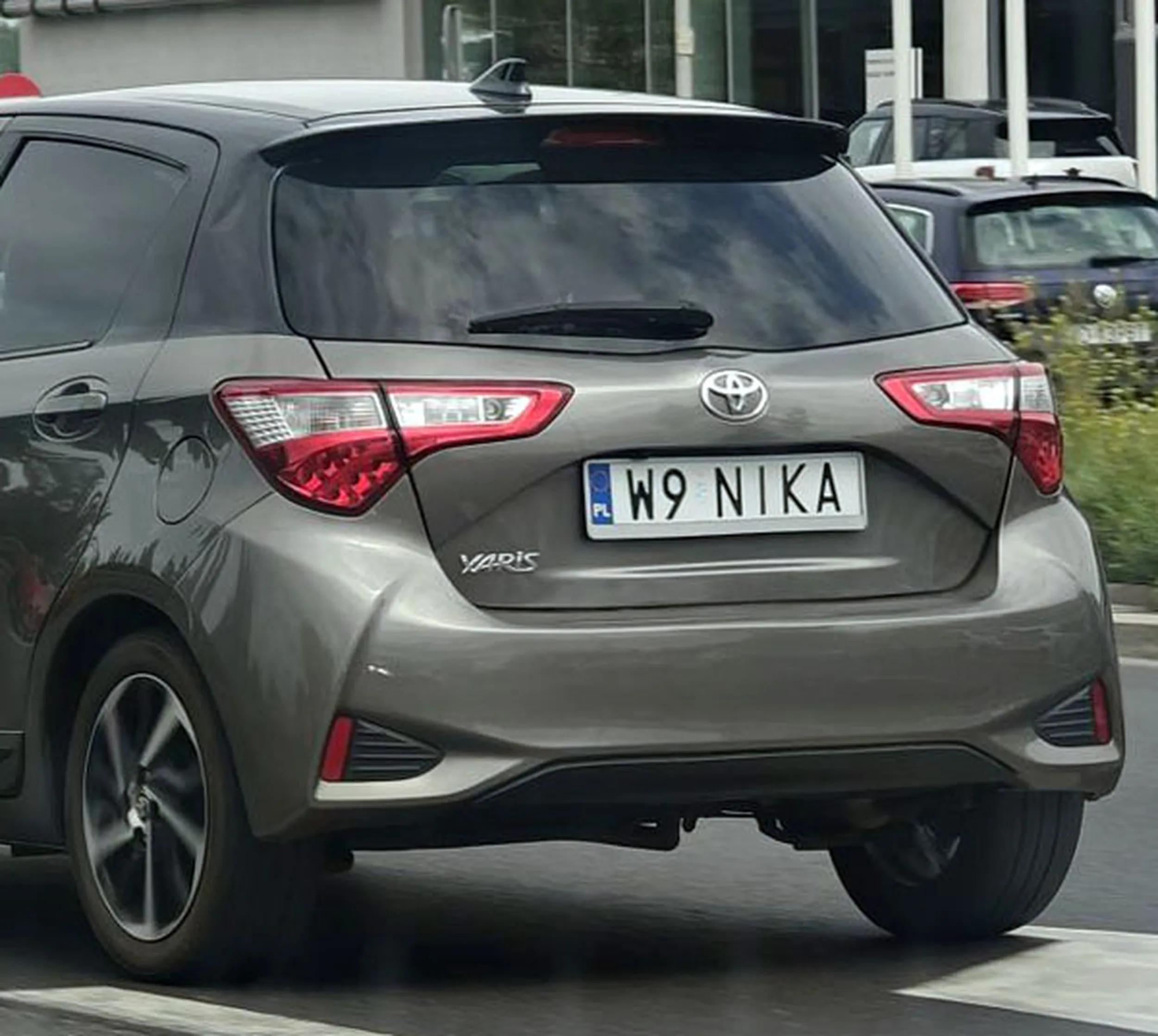 Fajny numer, blacha W9 NIKA