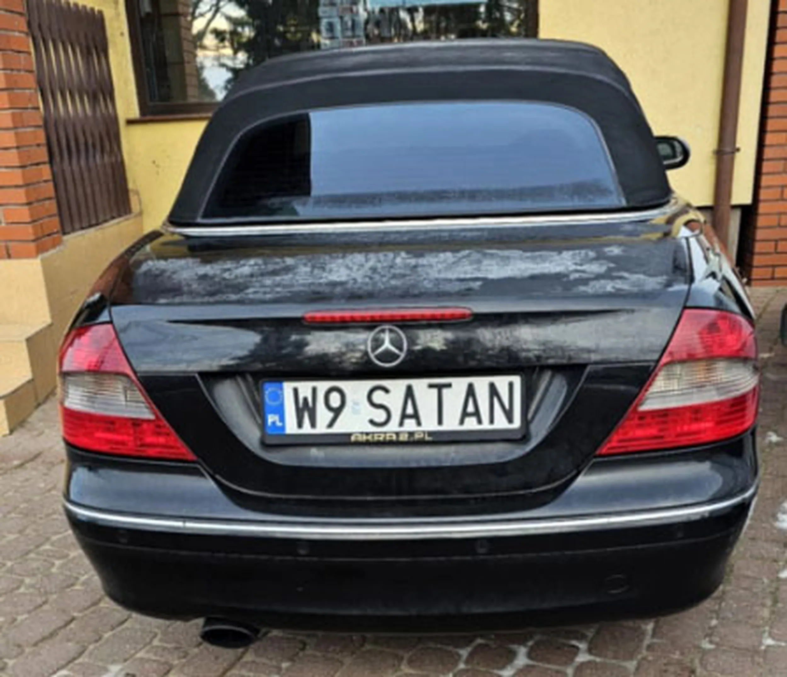 Fajny numer, blacha W9 SATAN