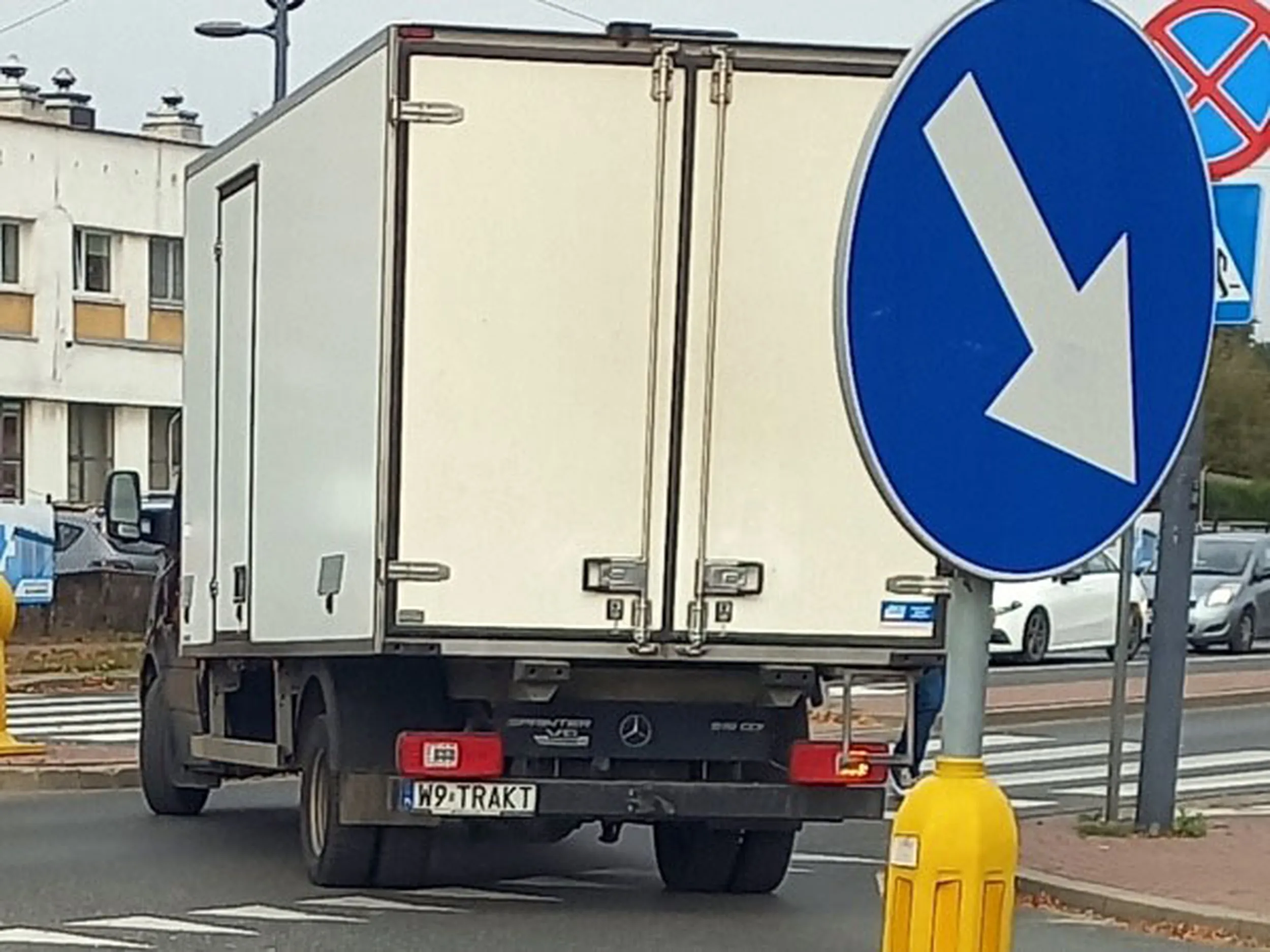 Fajny numer, blacha W9 TRAKT