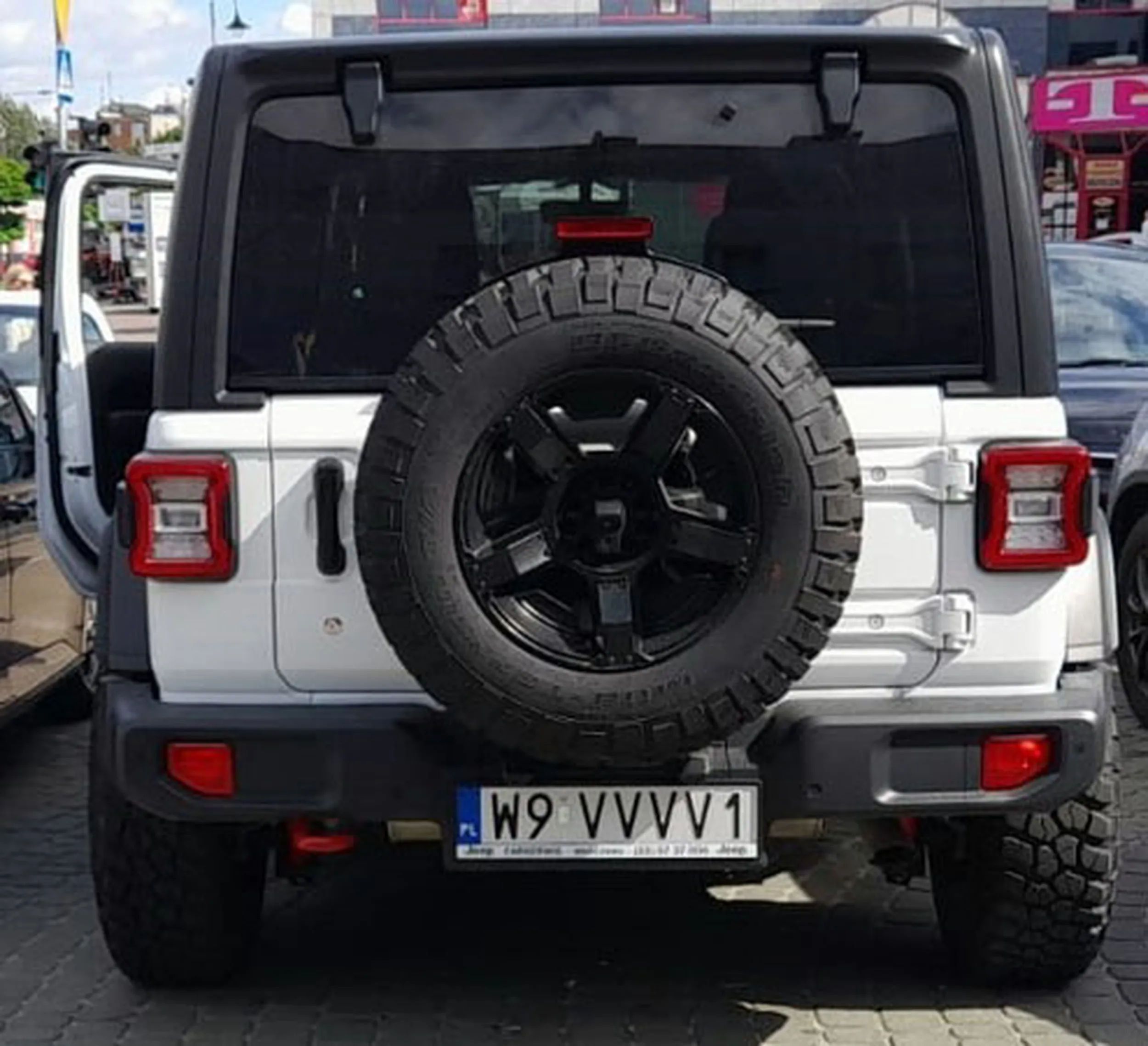 Fajny numer, blacha W9 VVVV1