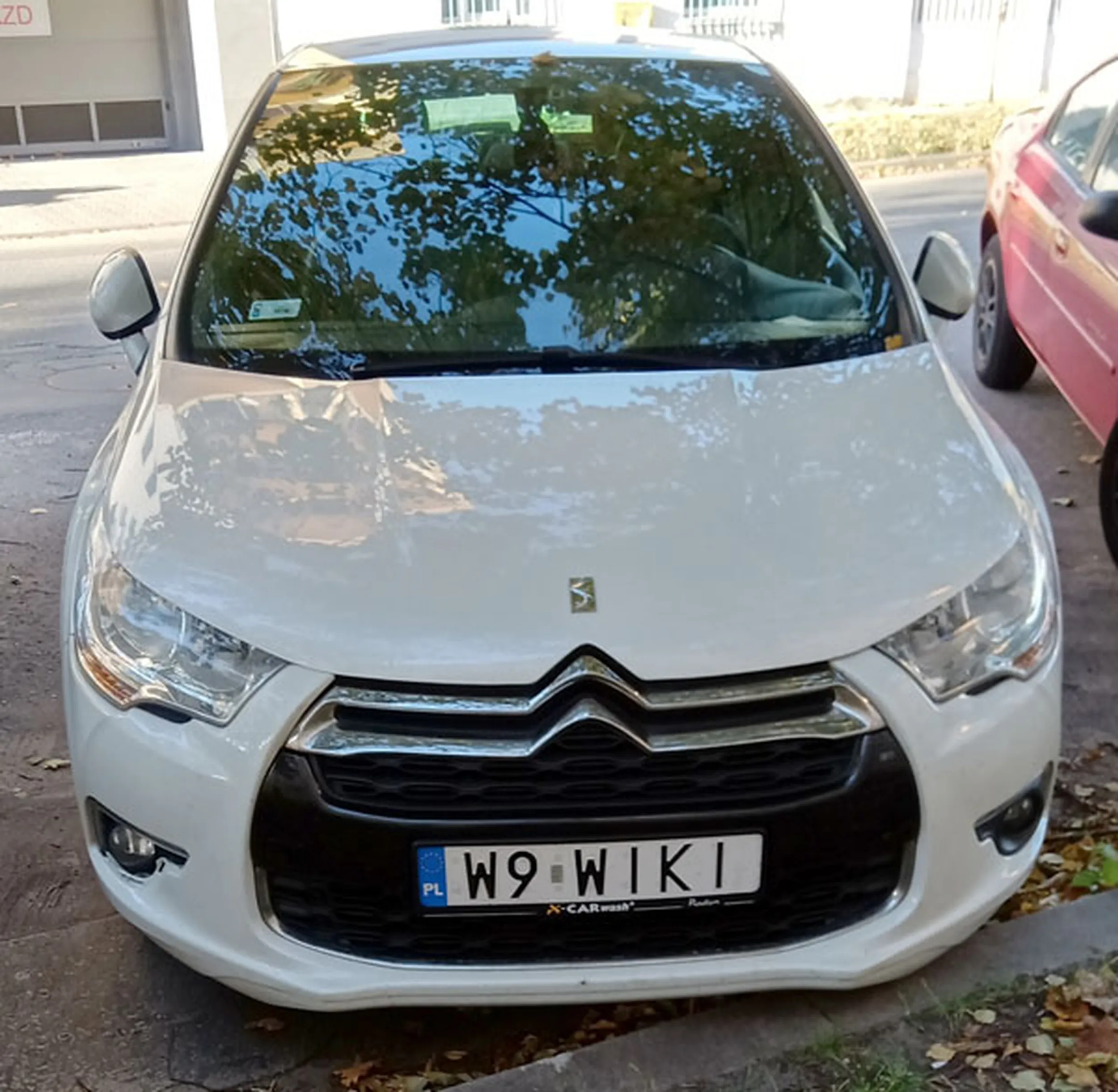 Fajny numer, blacha W9 WIKI