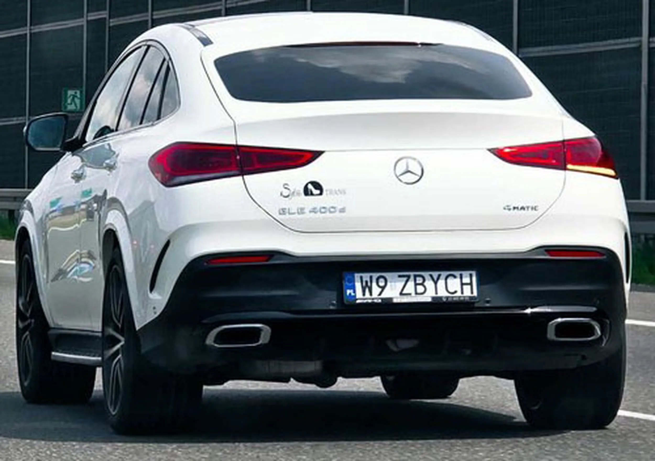 Fajny numer, blacha W9 ZBYCH