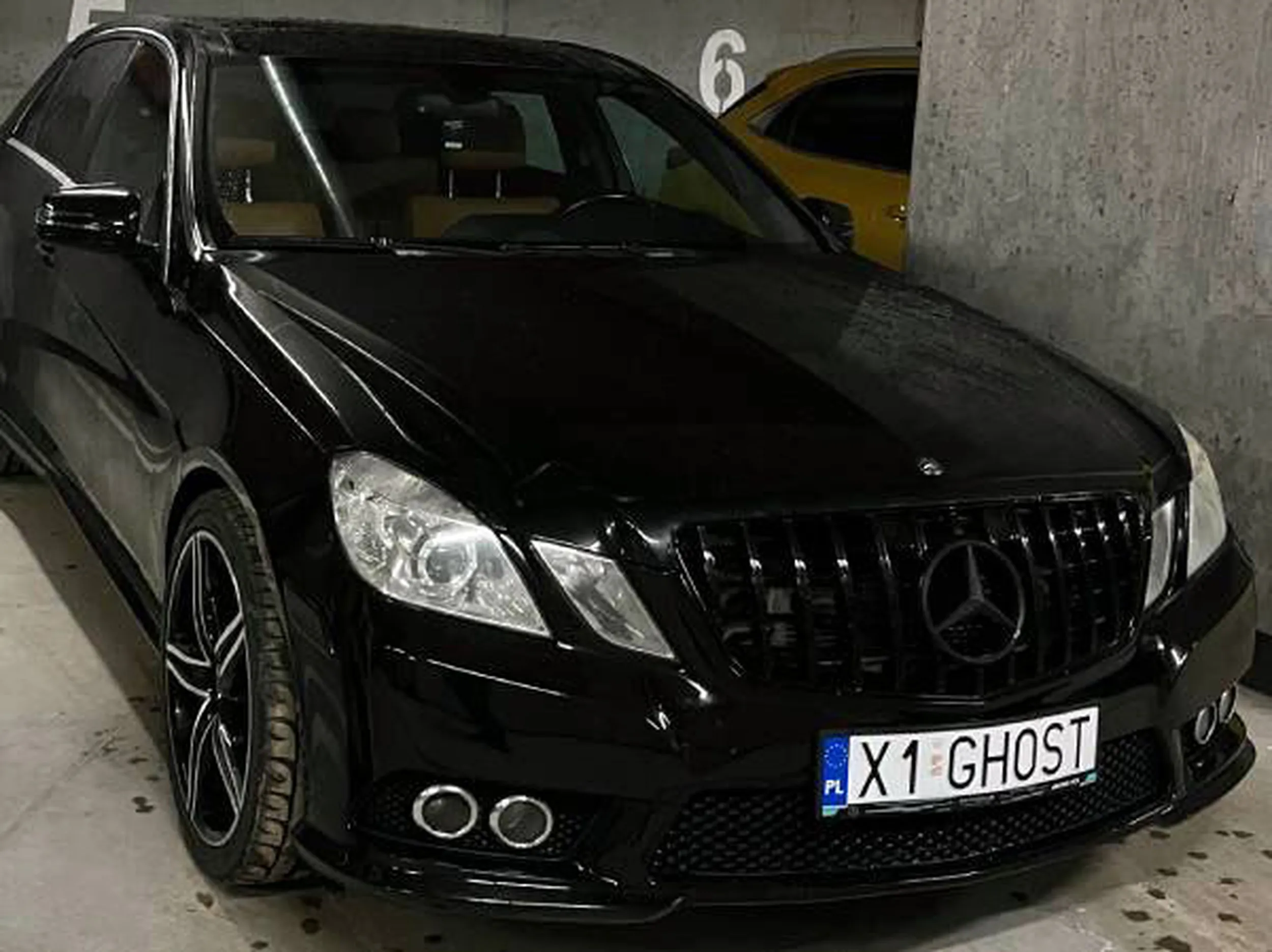 Fajny numer, blacha X1 GHOST