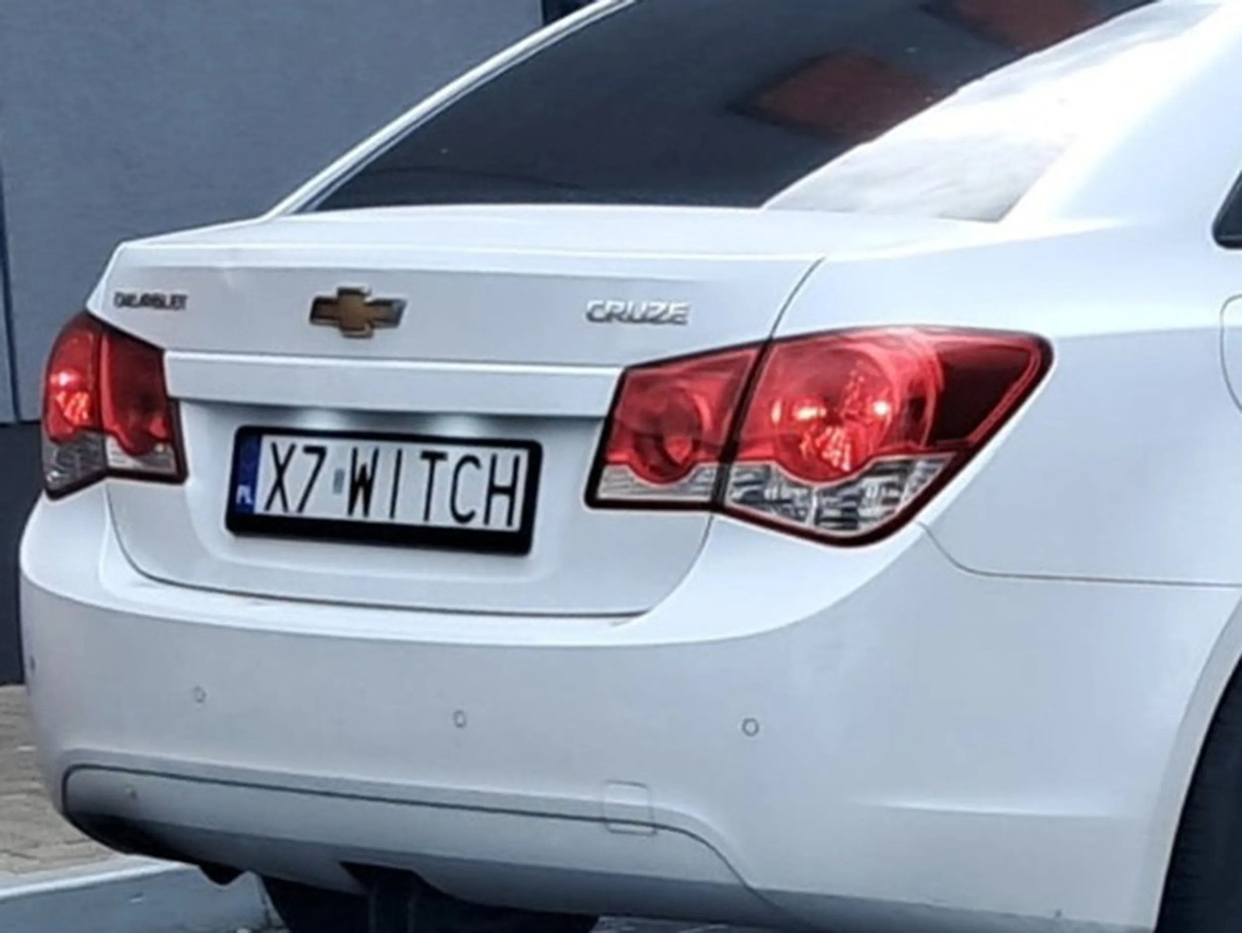 Fajny numer, blacha X7 WITCH