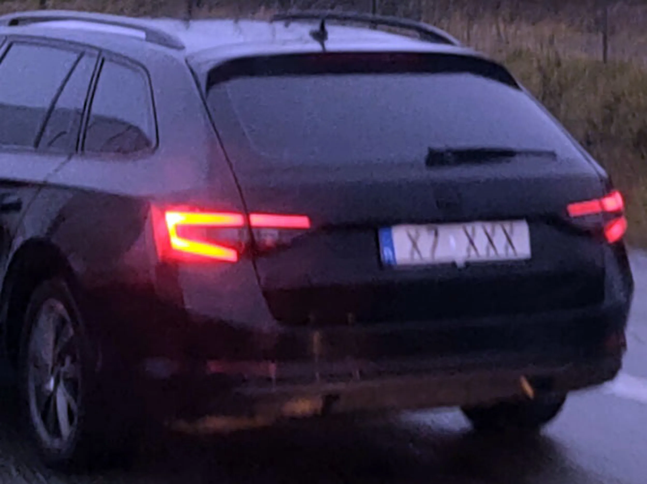 Fajny numer, blacha X7 XXX