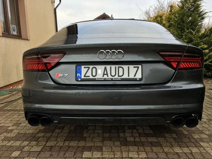 Fajny numer, blacha Z0 AUDI7