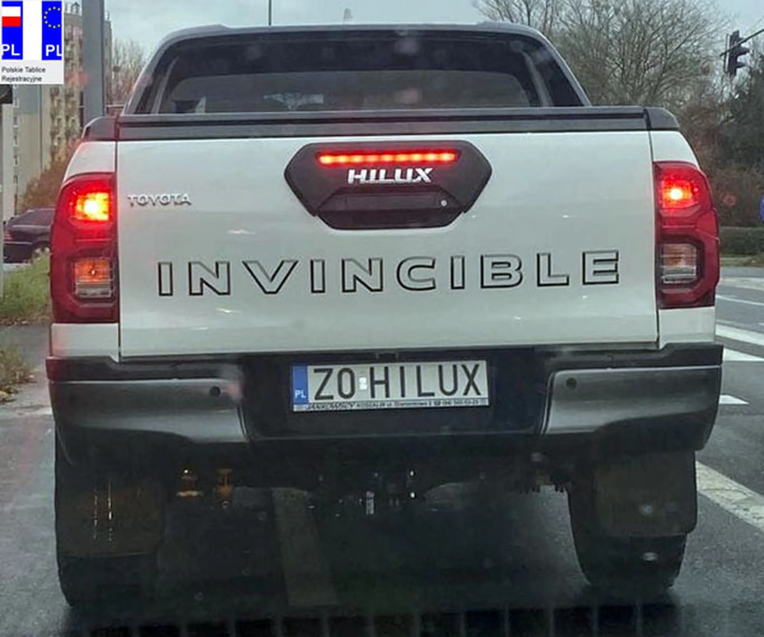 Fajny numer, blacha Z0 HILUX