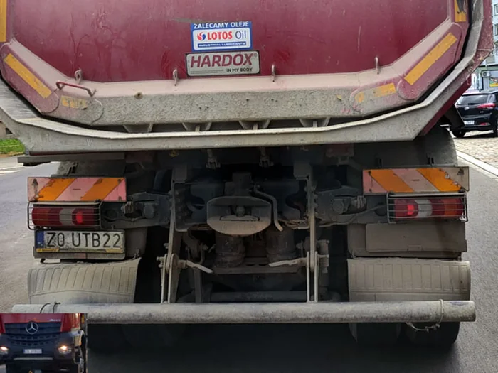 Fajny numer, blacha Z0 UTB22