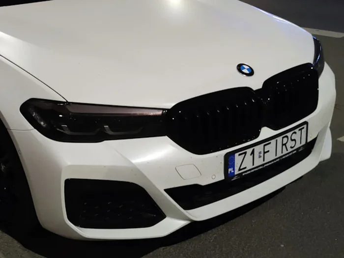 Fajny numer, blacha Z1 FIRST