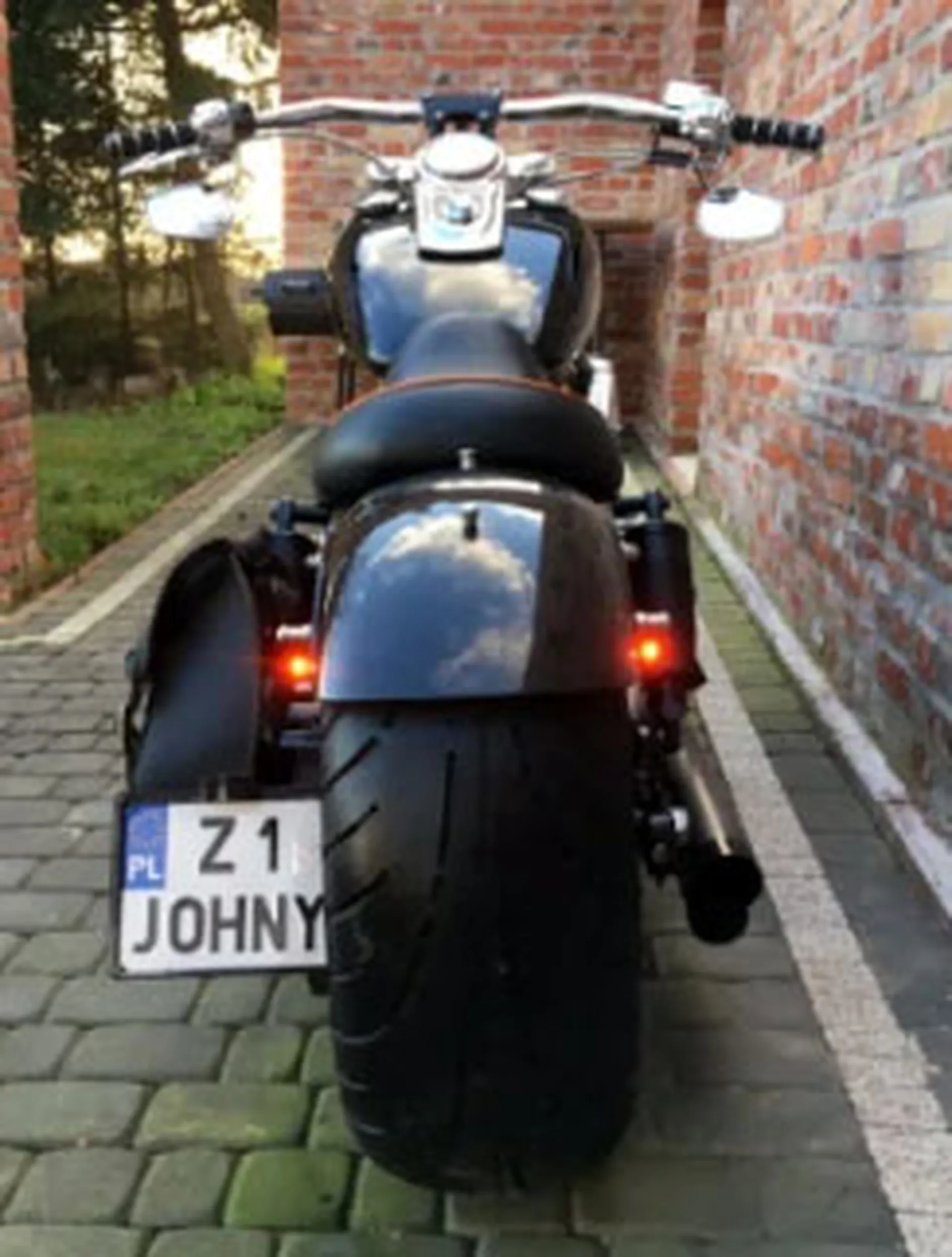 Fajny numer, blacha Z1 JOHNY